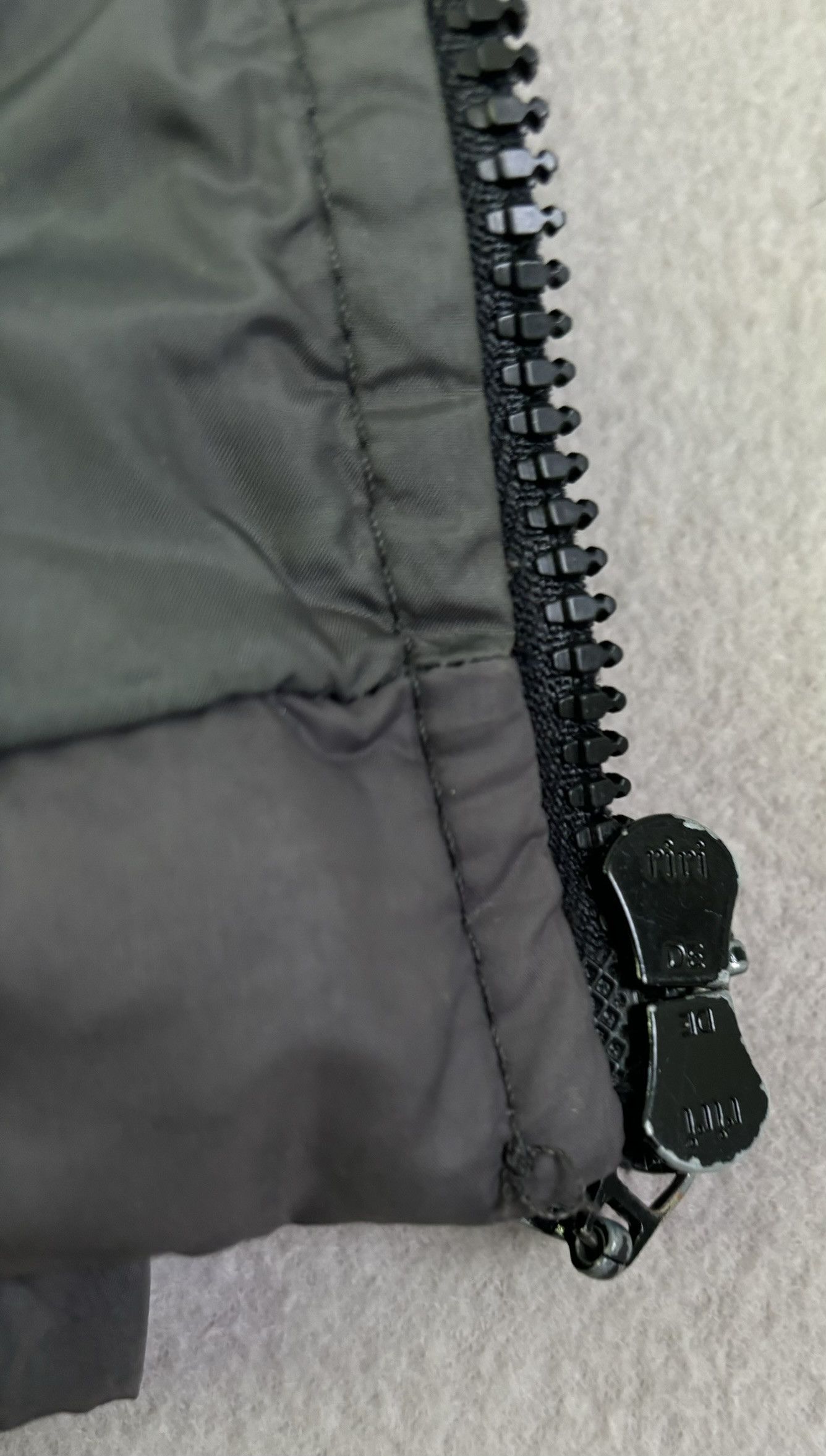 Moncler Moncler BEA jacket size. 2 Size XS / US 0-2 / IT 36-38 - 15 Thumbnail