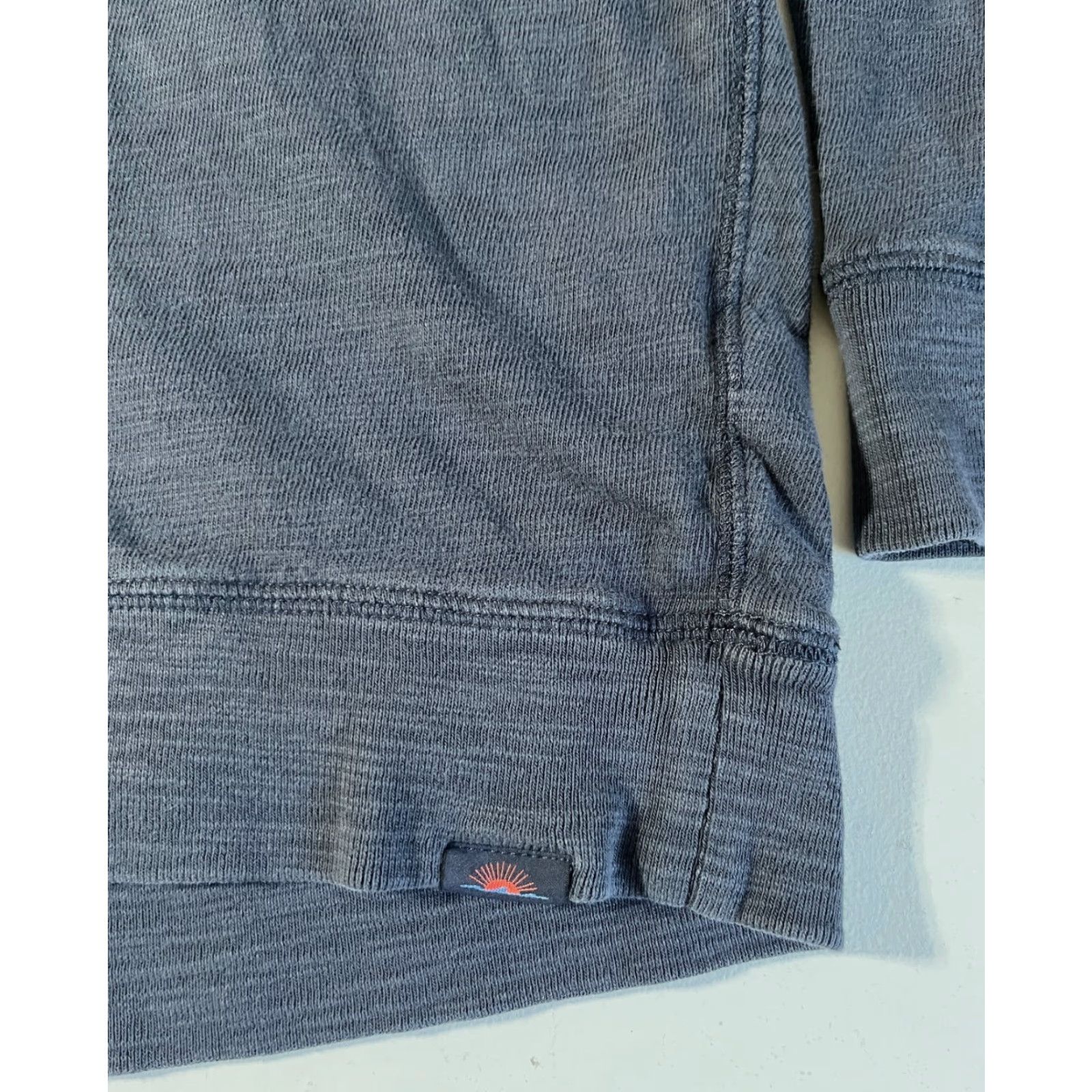 Faherty VINTAGE Faherty Men’s Sunwashed Midweight Organic Hoodie - Blue Nights 2XL Hoodie Mens City Classic 90s Size US XXL / EU 58 / 5 - 6 Thumbnail