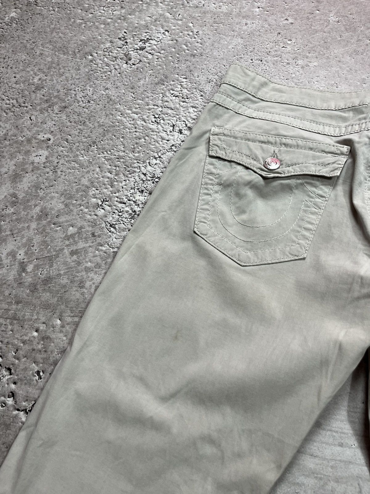 True Religion True Religion Cameron Beige Jeans Women’s Size L Made in USA Size 34" / US 12 / IT 48 - 5 Thumbnail