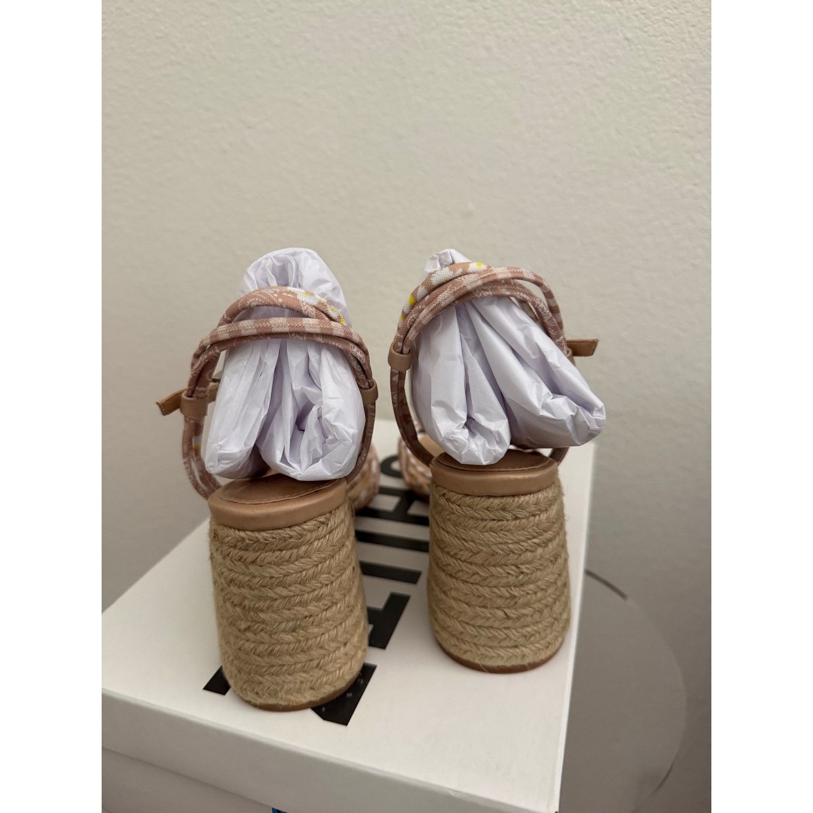 SCHUTZ New Schutz Dahra gingham strappy heel sandals 8.5 nude Size US 8.5 / IT 38.5 - 7 Thumbnail