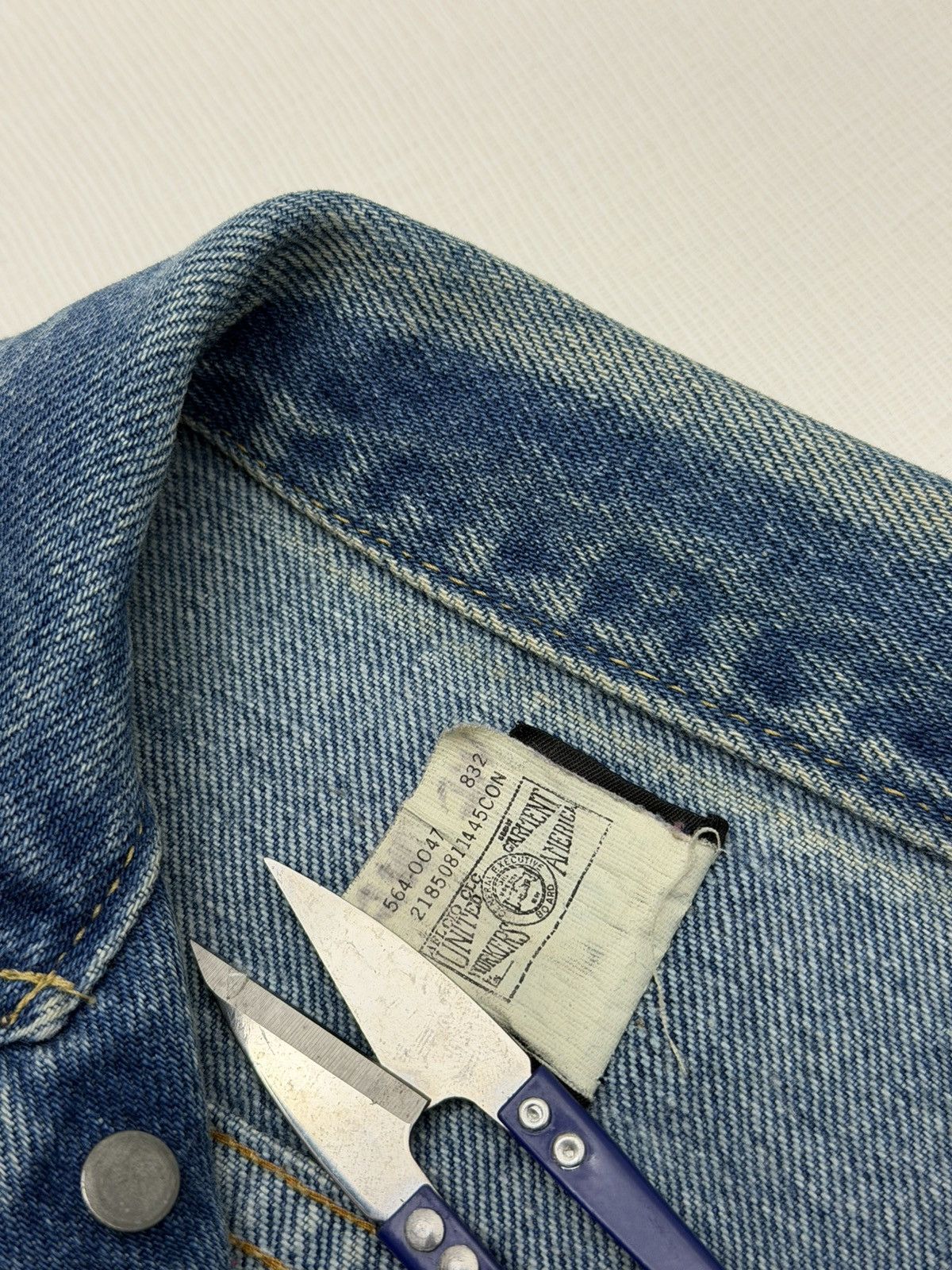 Lee Vintage 60s Lee Denim Trucker Jacket Union Made USA Wmn’s 14 Size S / US 4 / IT 40 - 6 Thumbnail