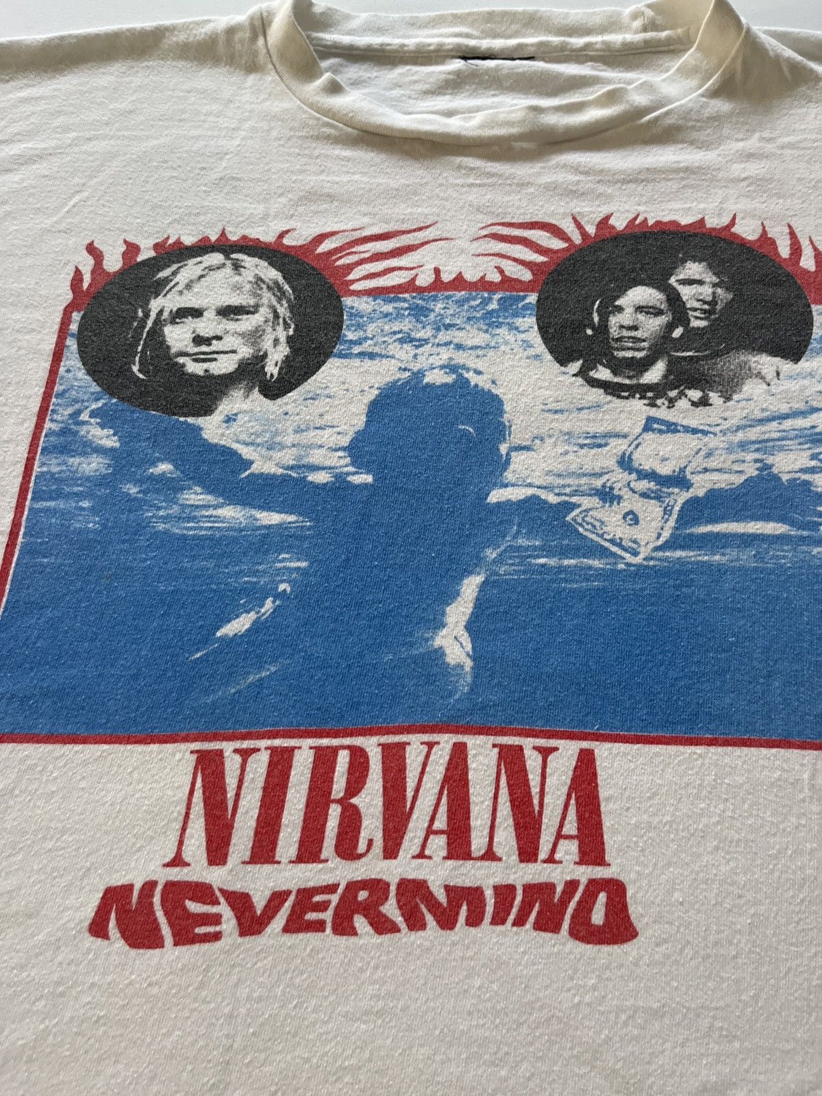 Vintage 1992 Nirvana Nevermind Tee Size US L / EU 52-54 / 3 - 2 Thumbnail