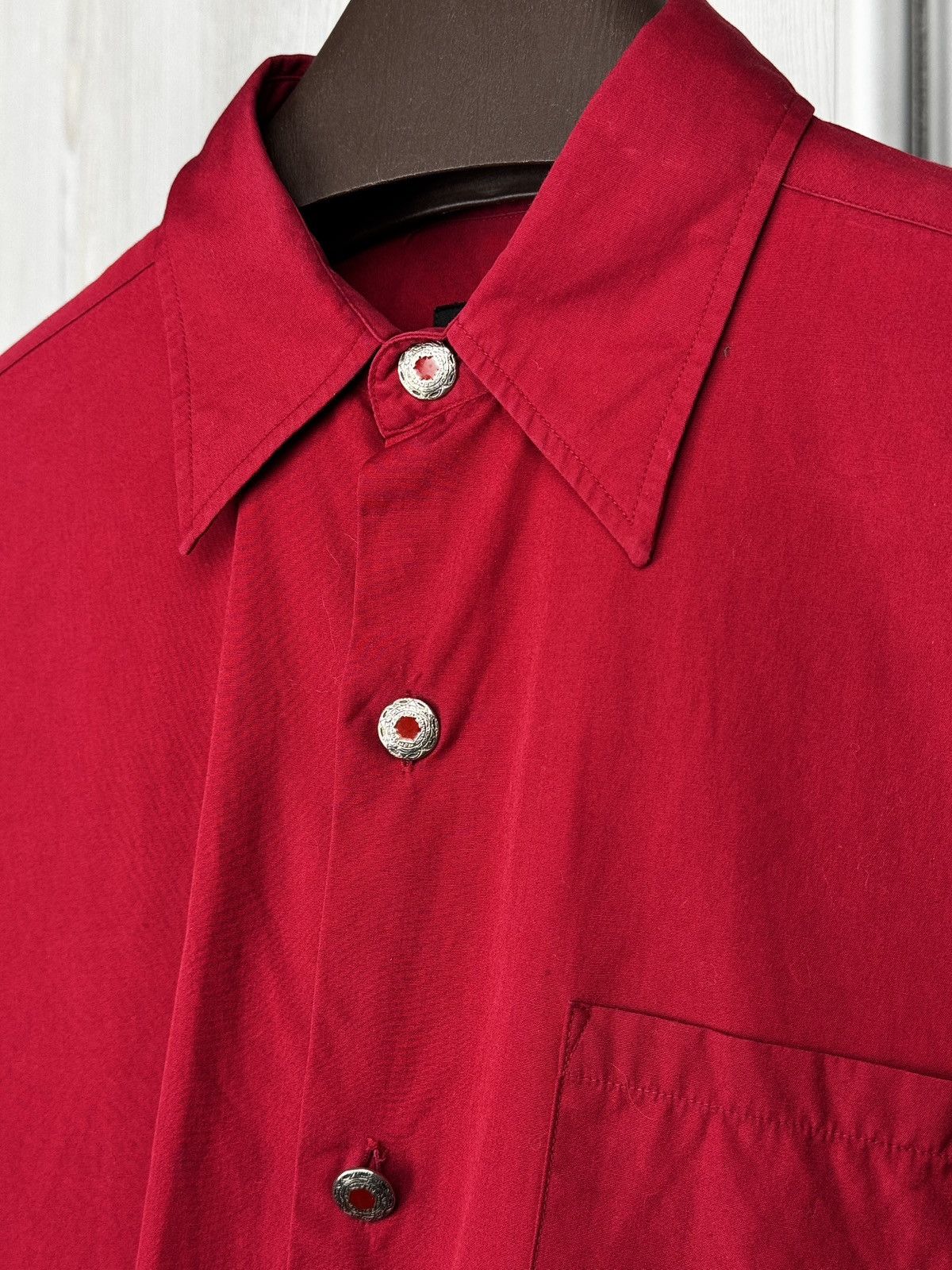 agnes b. agnes b. made in Japan vintage red w/ metal button ls shirt Size US L / EU 52-54 / 3 - 4 Thumbnail