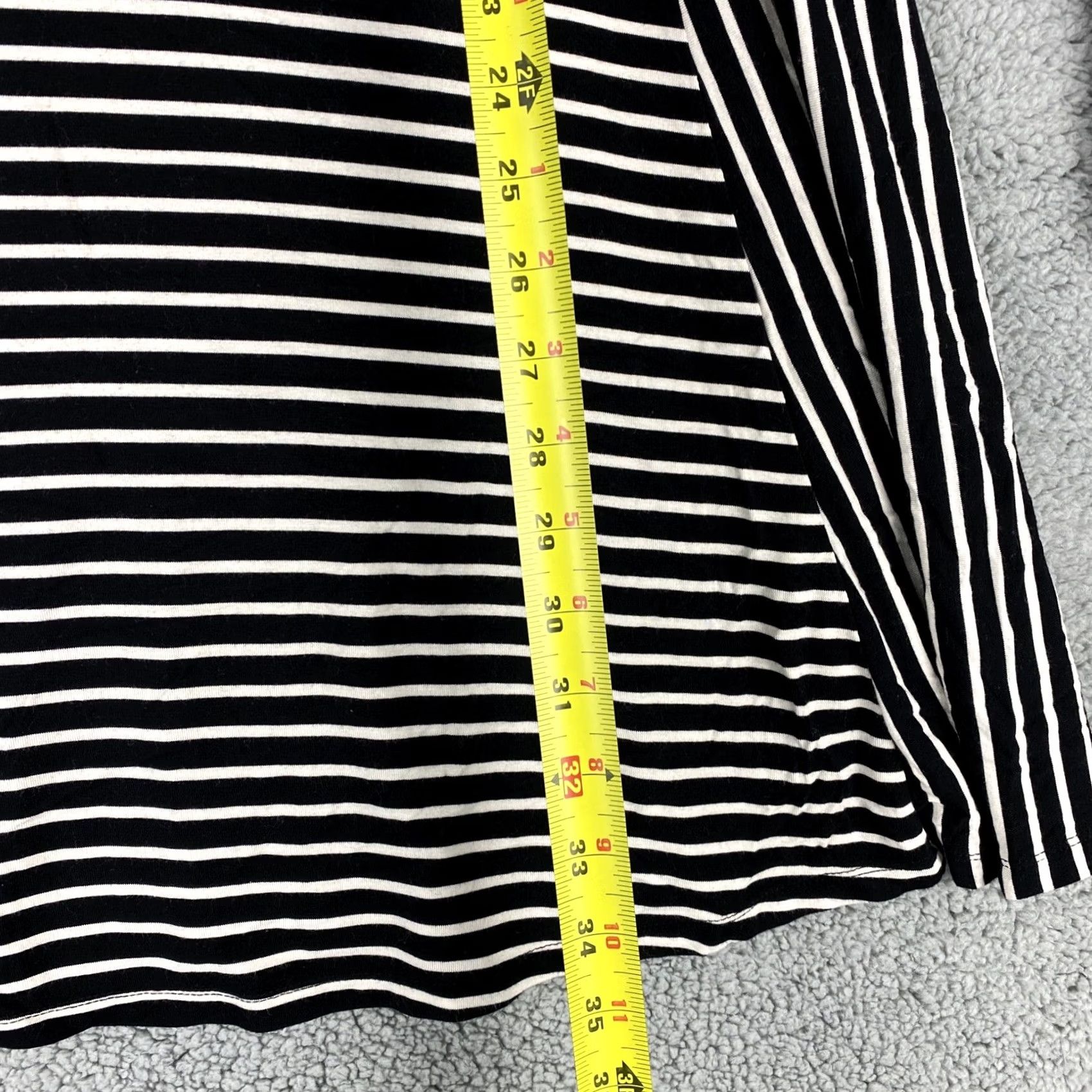 Old Navy Old Navy Dress Tunic Women Multicolor Striped Long Sleeve Medium/ 30-2 Black White Casual Shirt Womens Size M / US 6-8 / IT 42-44 - 6 Thumbnail