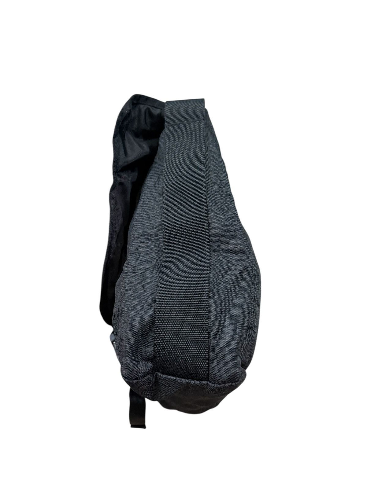 Vintage VINTAGE NIKE ACG MASSENGER BAG Size ONE SIZE - 8 Thumbnail