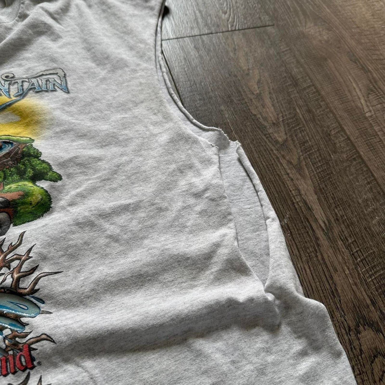 Disney × Vintage Vintage 90s Disney Land Splash Mountain Cut Off Tank Shirt Size US XL / EU 56 / 4 - 4 Thumbnail