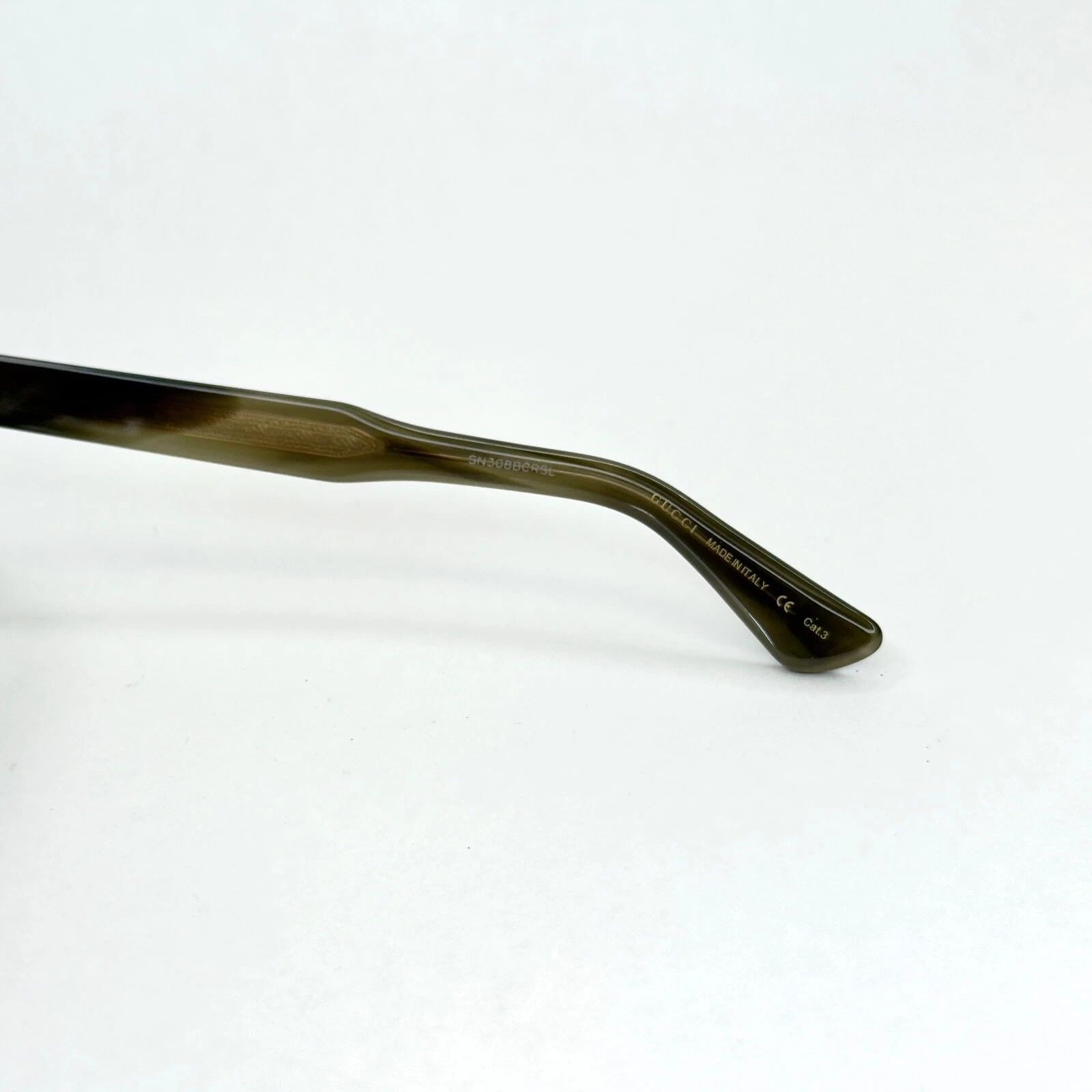 Gucci GUCCI GG0050S 0050 Classic Square Brown Horn Sunglass 003 Size ONE SIZE - 7 Thumbnail