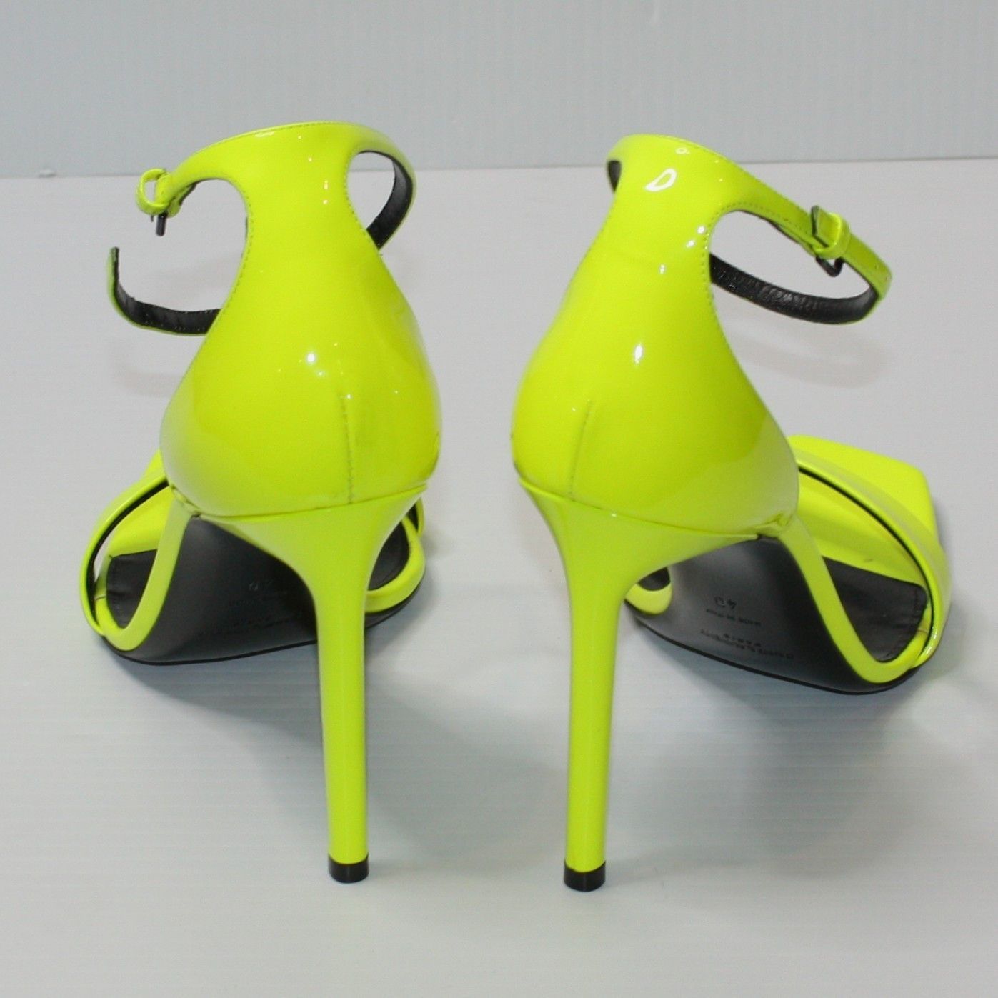 Saint Laurent Paris Amber Ankle-Strap Sandals in Neon Leather US 10 / EU 40 NEW Size US 10 / IT 40 - 7 Thumbnail