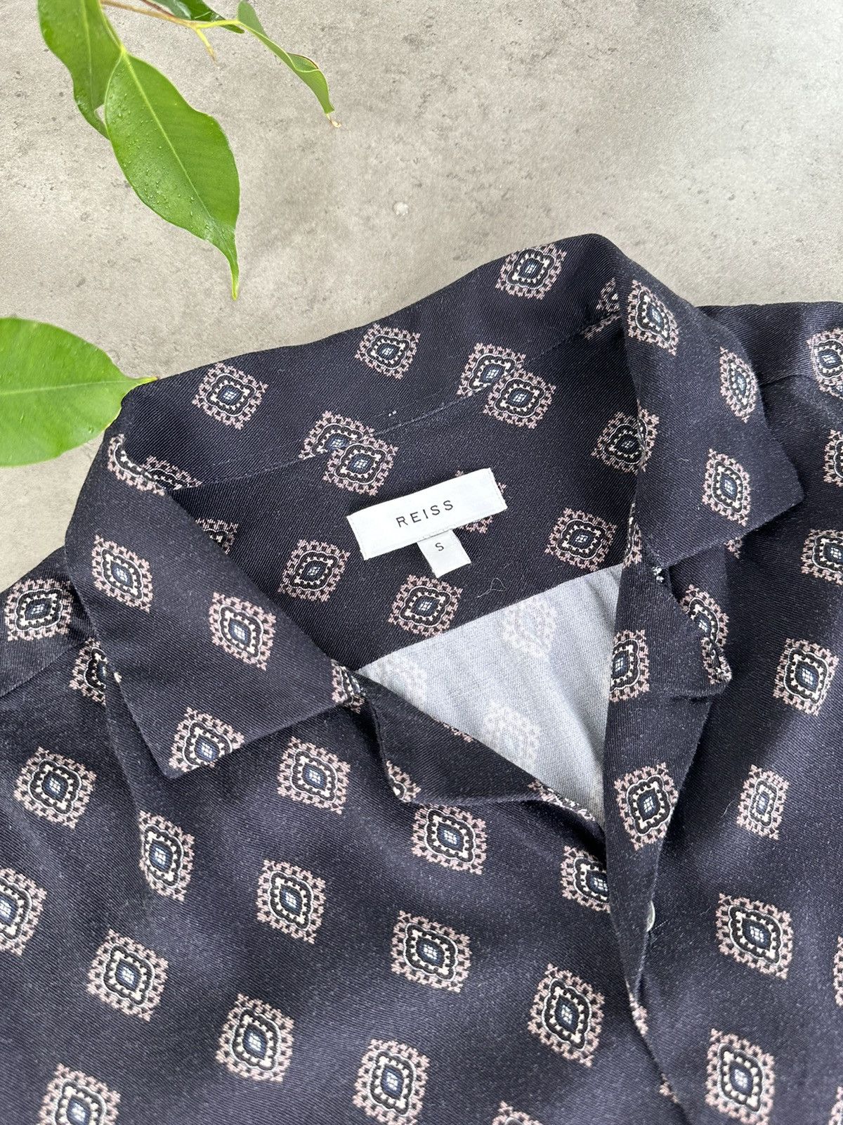Reiss Reiss Shirt Short Sleeve Size US S / EU 44-46 / 1 - 2 Thumbnail