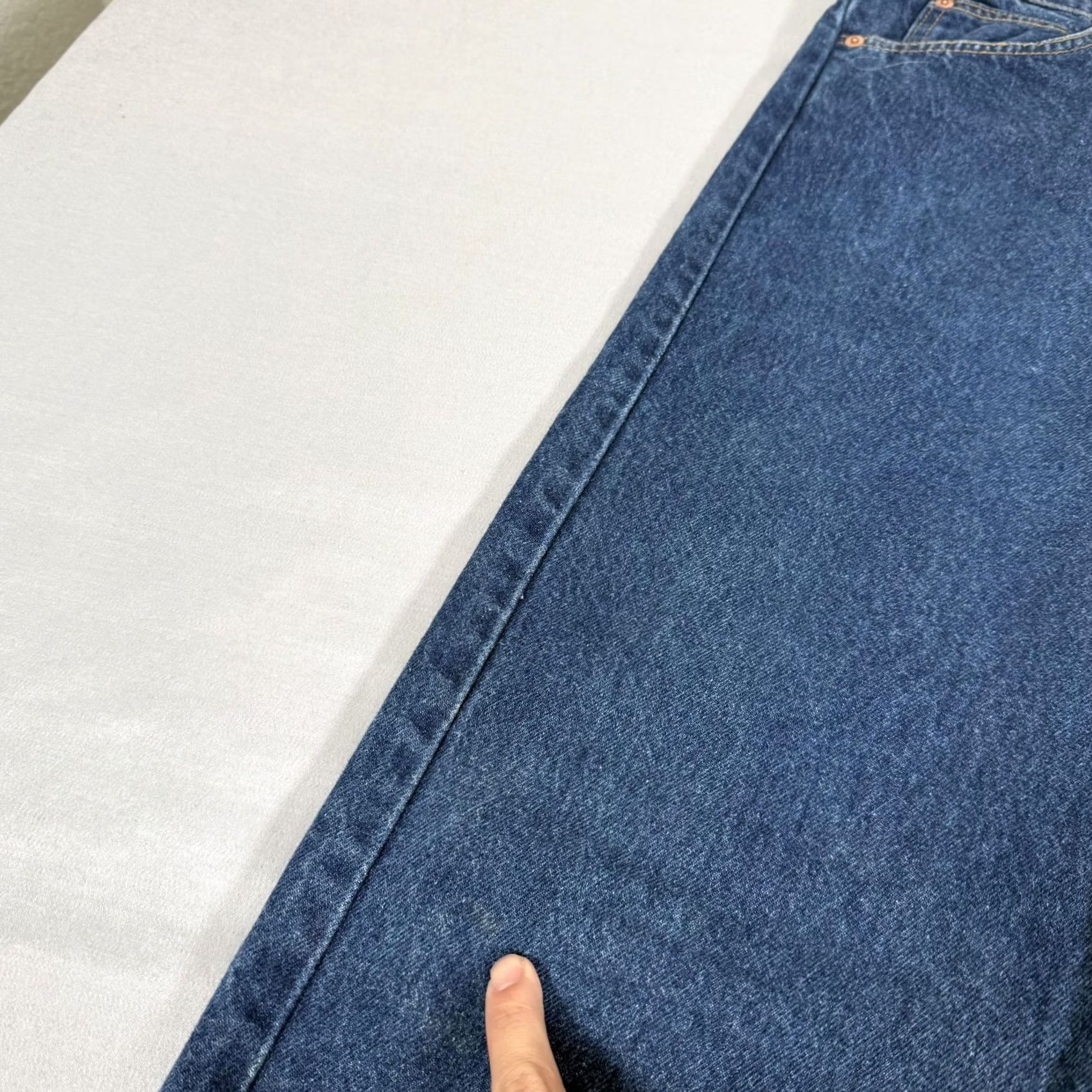 Levi's VINTAGE Levi's Jeans Mens 36x34 Blue 505 Orange Tab Straight Fit Denim Pants 90s Size US 36 / EU 52 - 3 Thumbnail