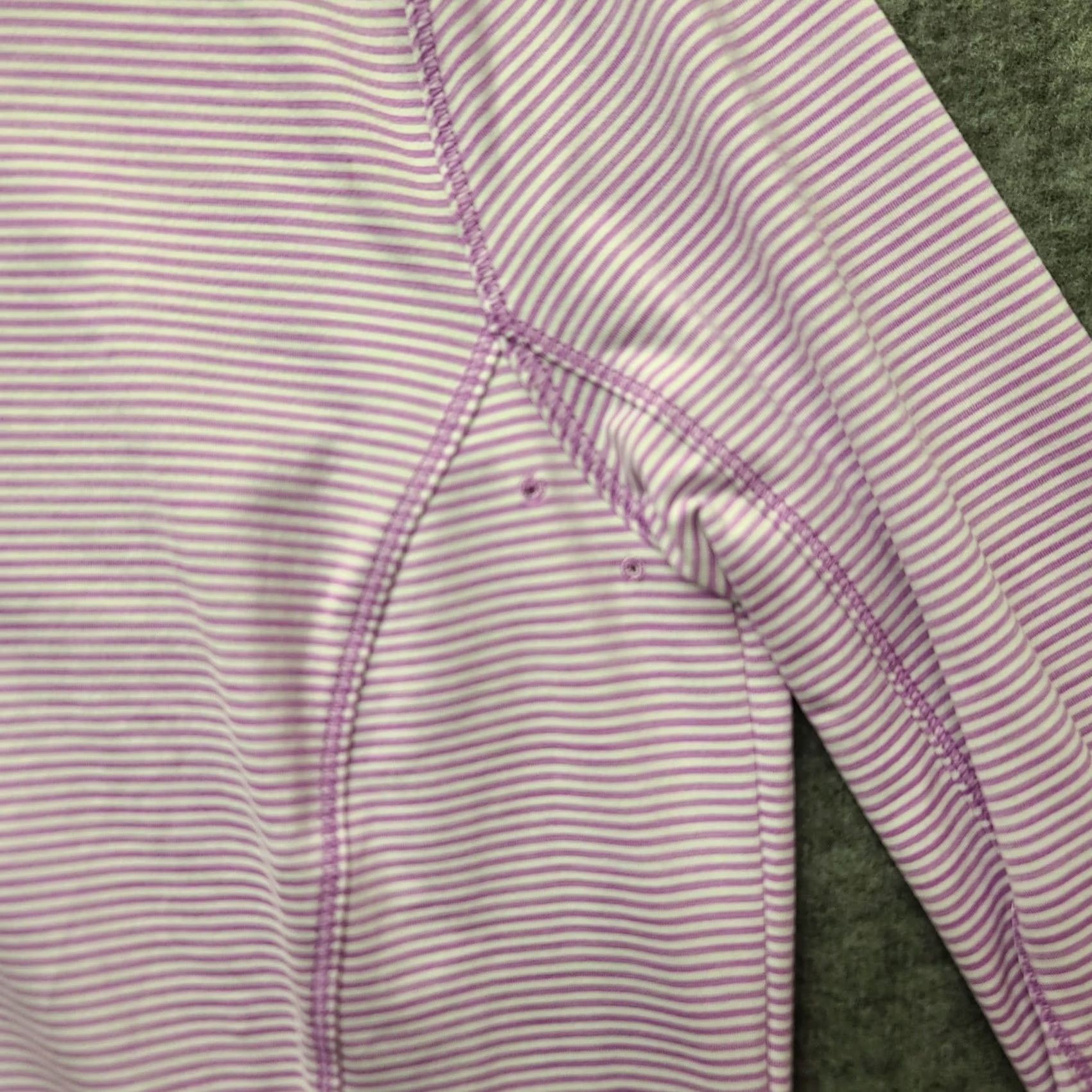 Vintage Duluth Armachillo Top Women’s L Regular Fit Cooling Full Zip Lightweight Tunic Purple Long Sleeve Size L / US 10 / IT 46 - 6 Thumbnail