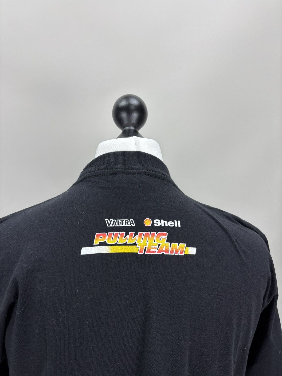 Other Mens t shirt Shell Formula1 Pulling Team Size M/L Size US M / EU 48-50 / 2 - 6 Thumbnail