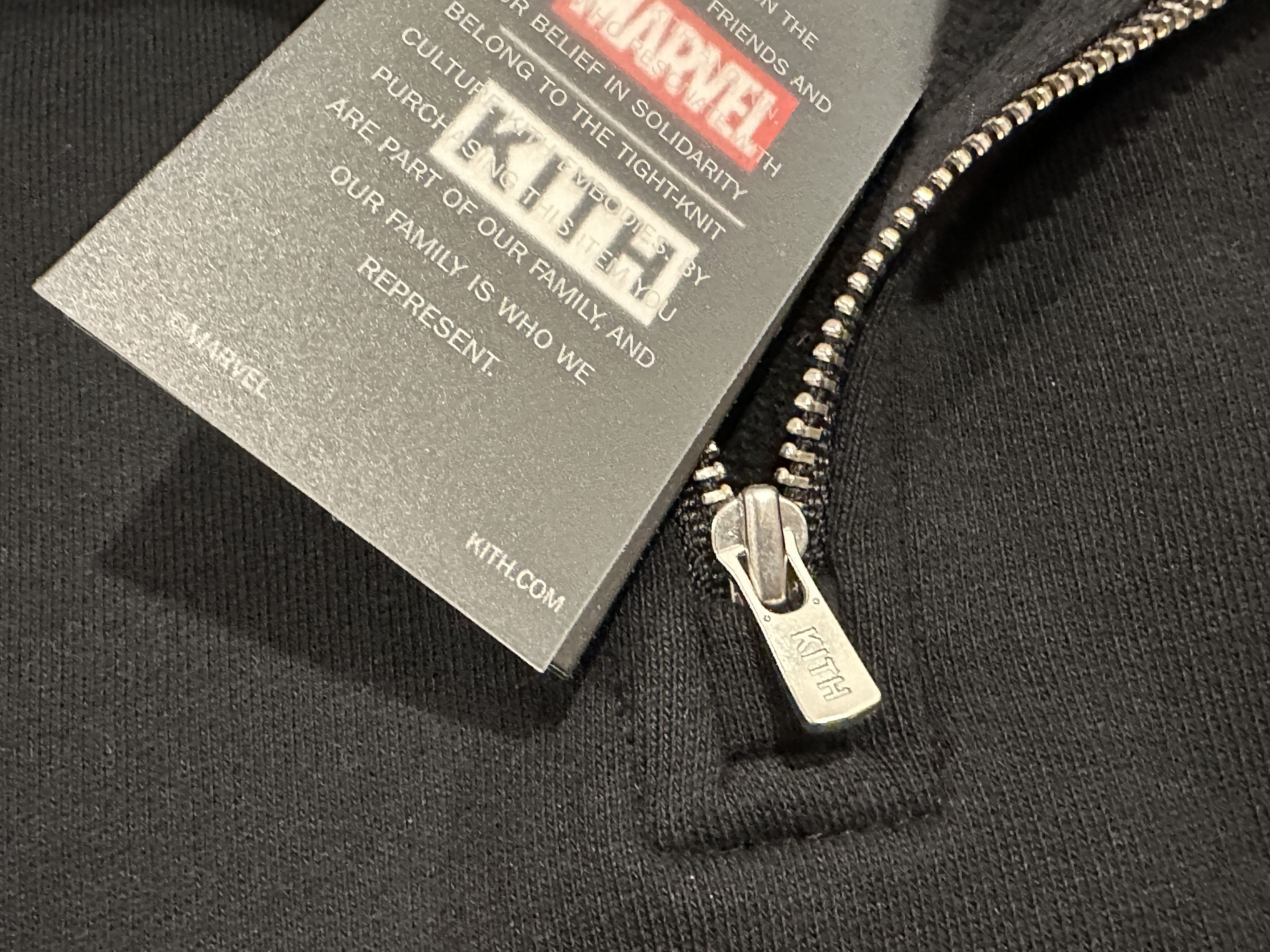 Kith × Marvel Comics Kith x Marvel Wolverine Nelson Quarter Zip Size S DS Size US S / EU 44-46 / 1 - 7 Thumbnail