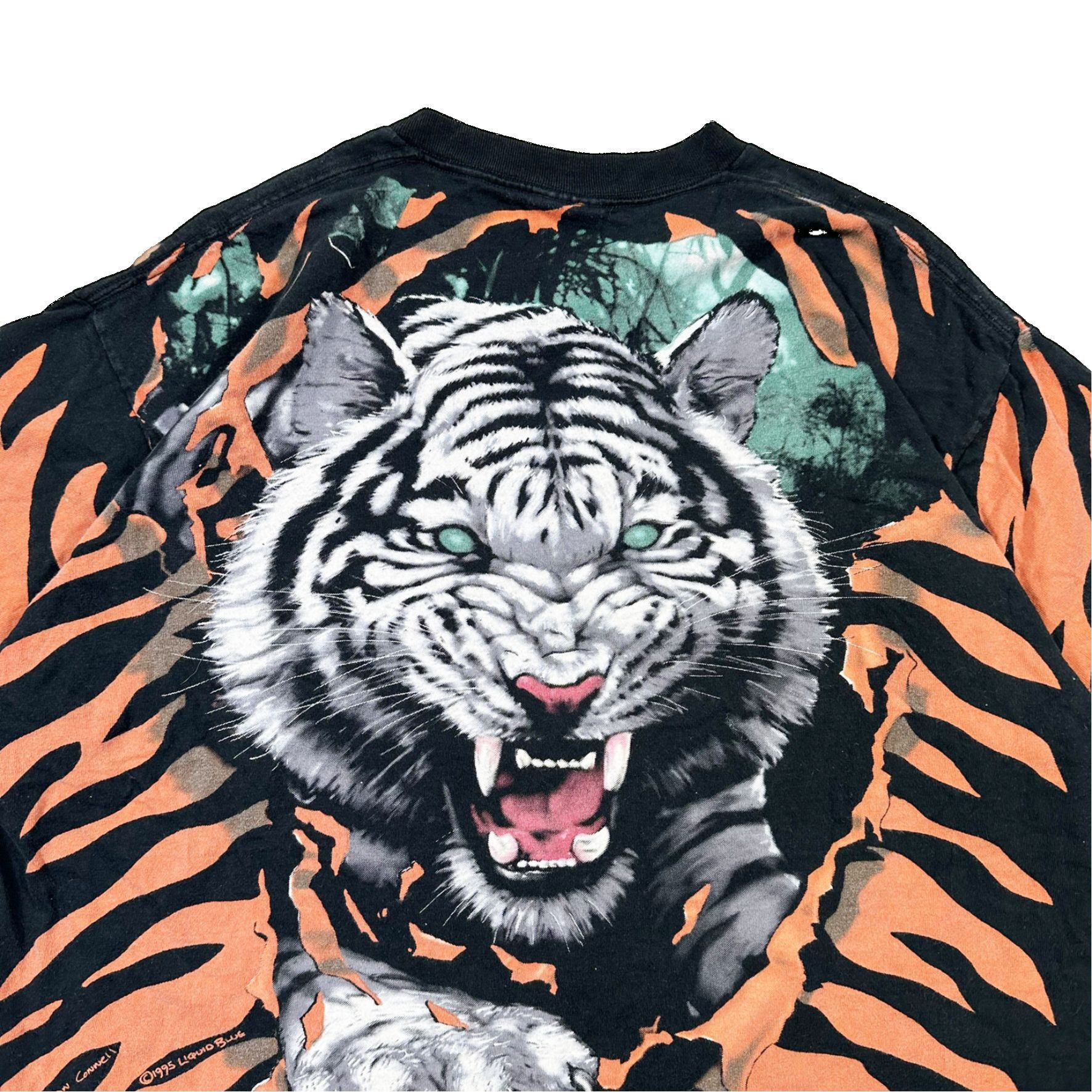 Vintage Vintage Liquid Blue White Label All Over Print Tiger Graphic Size US XL / EU 56 / 4 - 5 Thumbnail