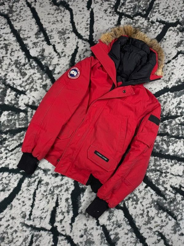 Canada Goose Vintage Canada Goose Chillwack Down Jacket Red M Logo Size M / US 6-8 / IT 42-44 - 2 Thumbnail