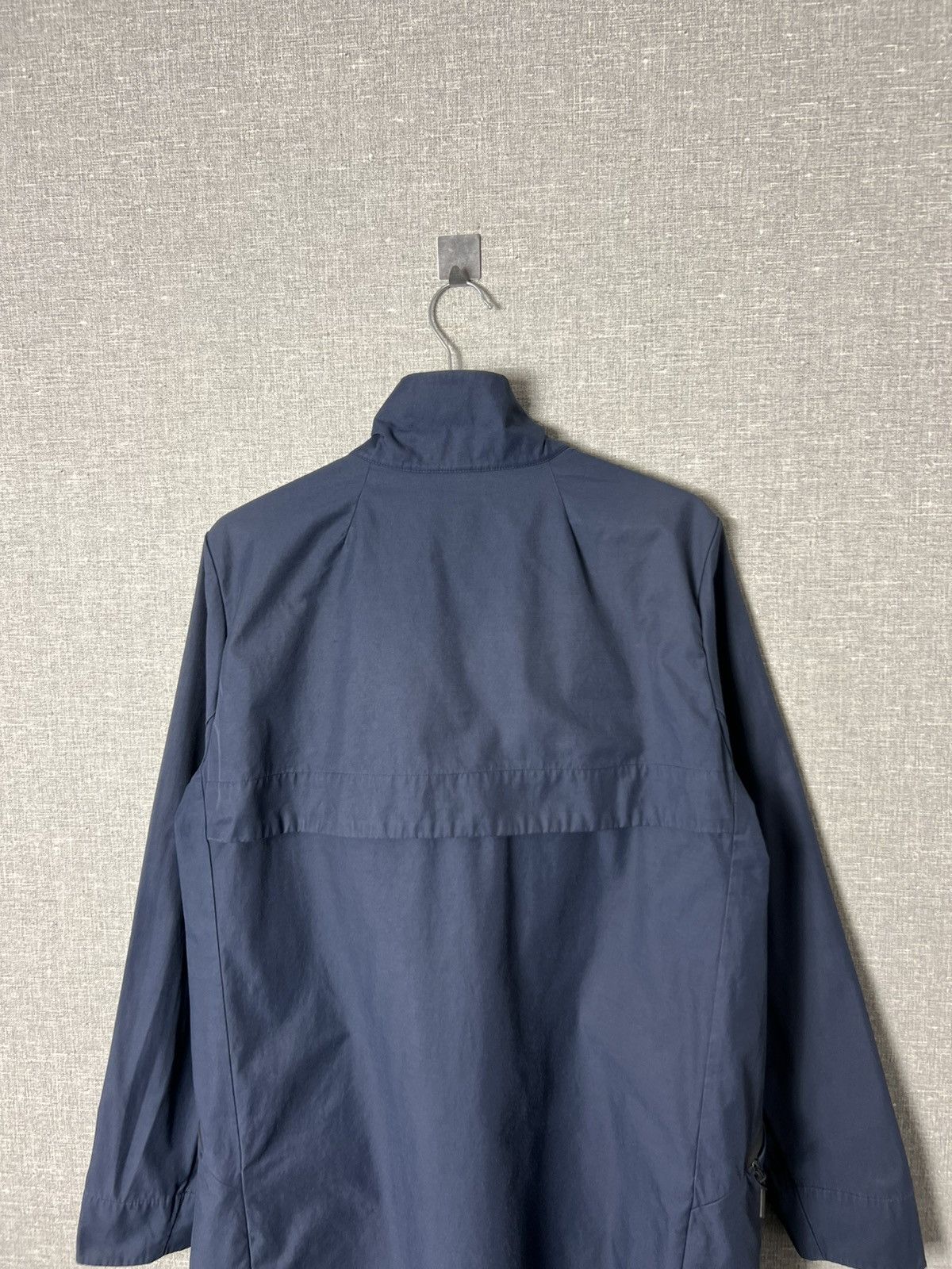 Nike Nike Tech Lightweight Asymmetrical Zip Parka Shell Jacket Size M / US 6-8 / IT 42-44 - 16 Thumbnail