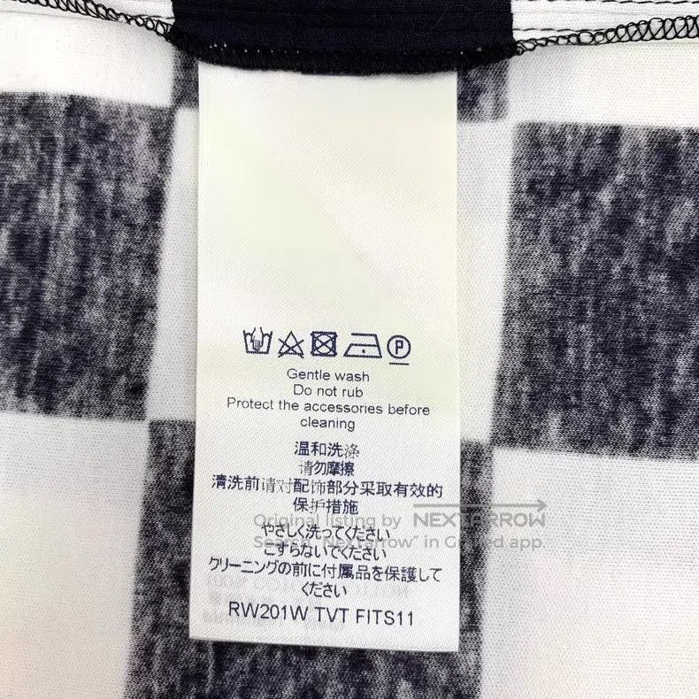 Louis Vuitton Louis Vuitton Black & White Color Block Checker Cotton Cre Size US S / EU 44-46 / 1 - 7 Thumbnail