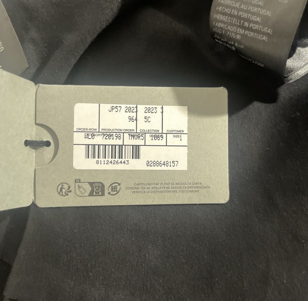 Balenciaga Balenciaga mirror logo inside out T-shirt Size US L / EU 52-54 / 3 - 4 Thumbnail