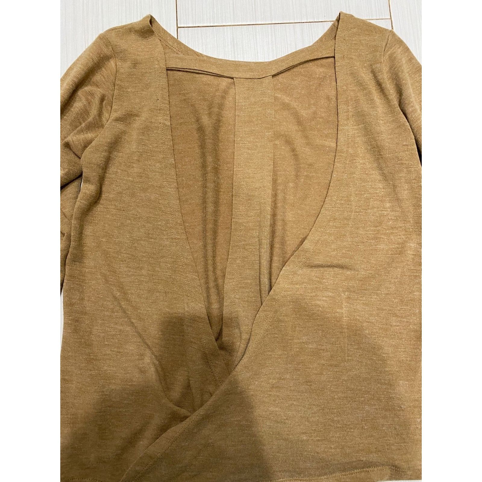 Other NWT Yelete Women's Sm Backless Sexy Long Sleeve Loose Blouse Size S / US 4 / IT 40 - 5 Thumbnail