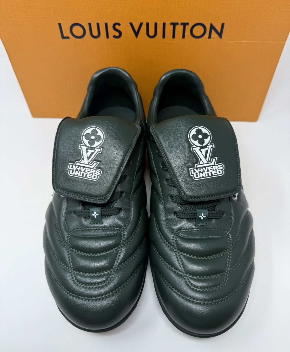 Louis Vuitton Louis Vuitton Footprint Soccer Sneaker Green Size US 9 / EU 42 - 7 Thumbnail