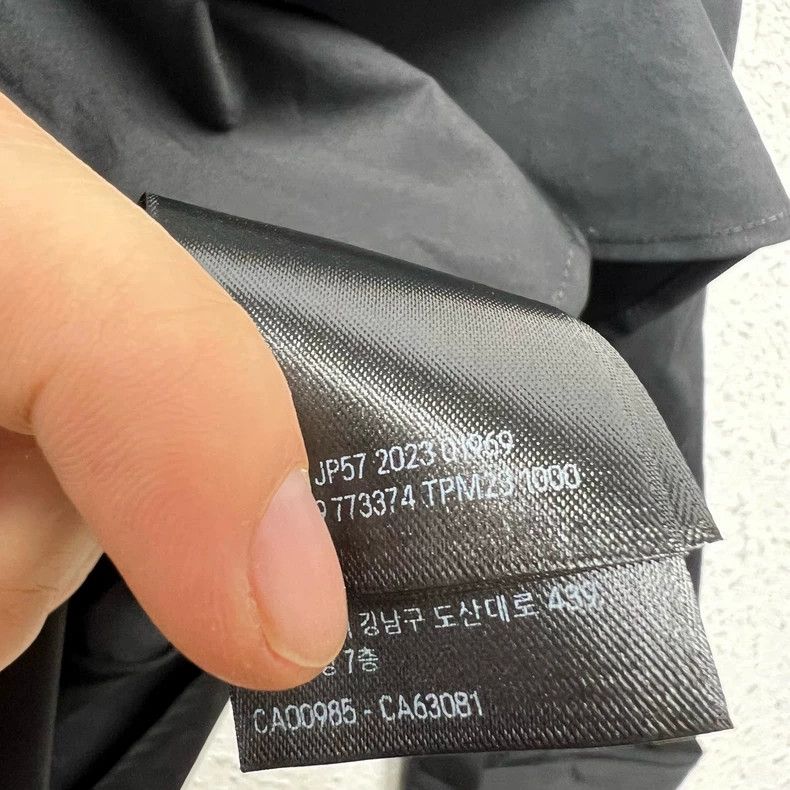 Balenciaga Balenciaga Black the Year of the Loong limited unicorn arm Size US M / EU 48-50 / 2 - 6 Thumbnail
