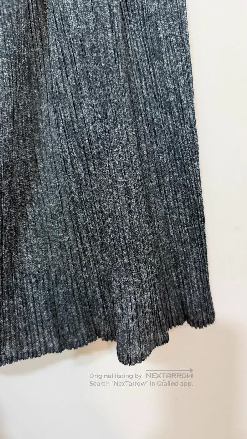 Issey Miyake Issey Miyake Denim Pleated Midi Skirt Size 25" / US 0 / IT 36 - 4 Thumbnail