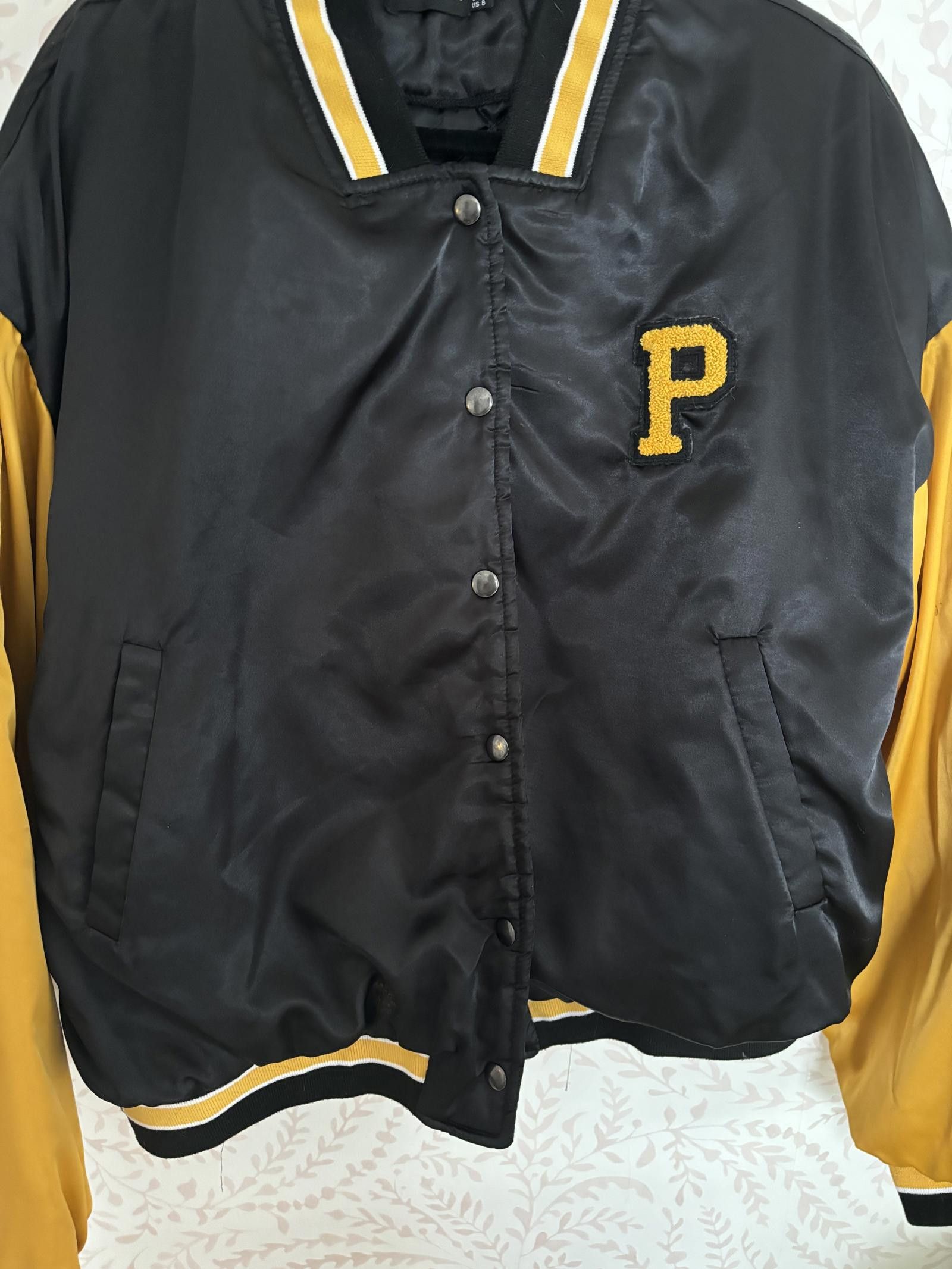Designer PrettyLittleThing VintageStyle BomberJacket in BlackYellow 8 Size M / US 6-8 / IT 42-44 - 4 Thumbnail