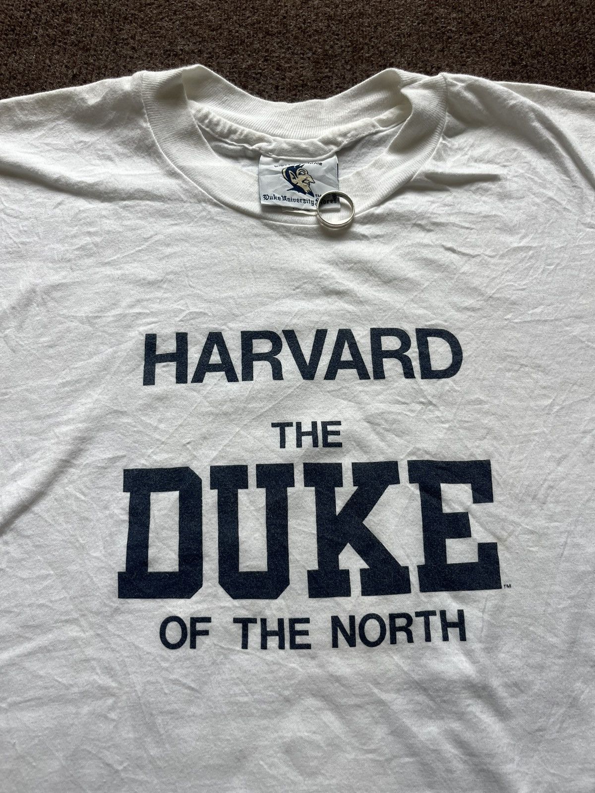 Vintage Vintage HARVARD The DUKE OF THE NORTH Univercity 90’s Tshirt Size US L / EU 52-54 / 3 - 5 Thumbnail