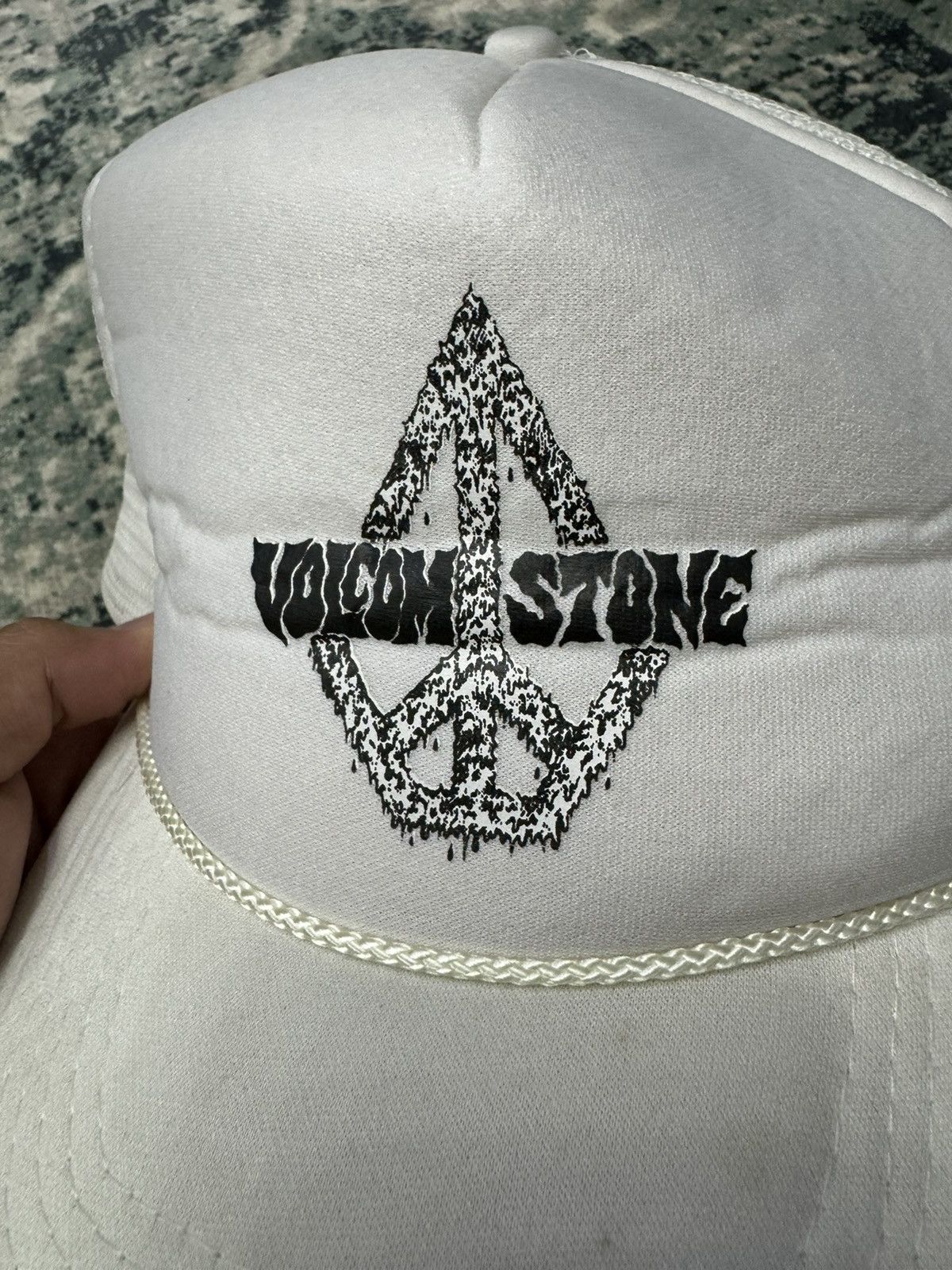 Vintage × Volcom VINTAGE 90s VOLCOM STONE TRUCKET CAP HAT Size ONE SIZE - 10 Thumbnail