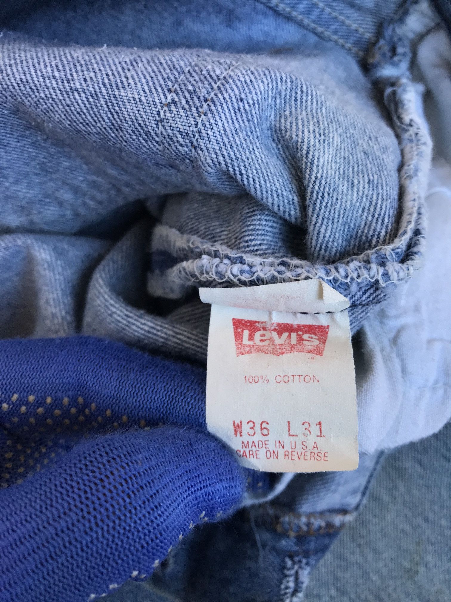 Levi's Vintage 1992 Levis 501xx lightwash dirty jean W34x27 USA Size US 34 / EU 50 - 12 Thumbnail