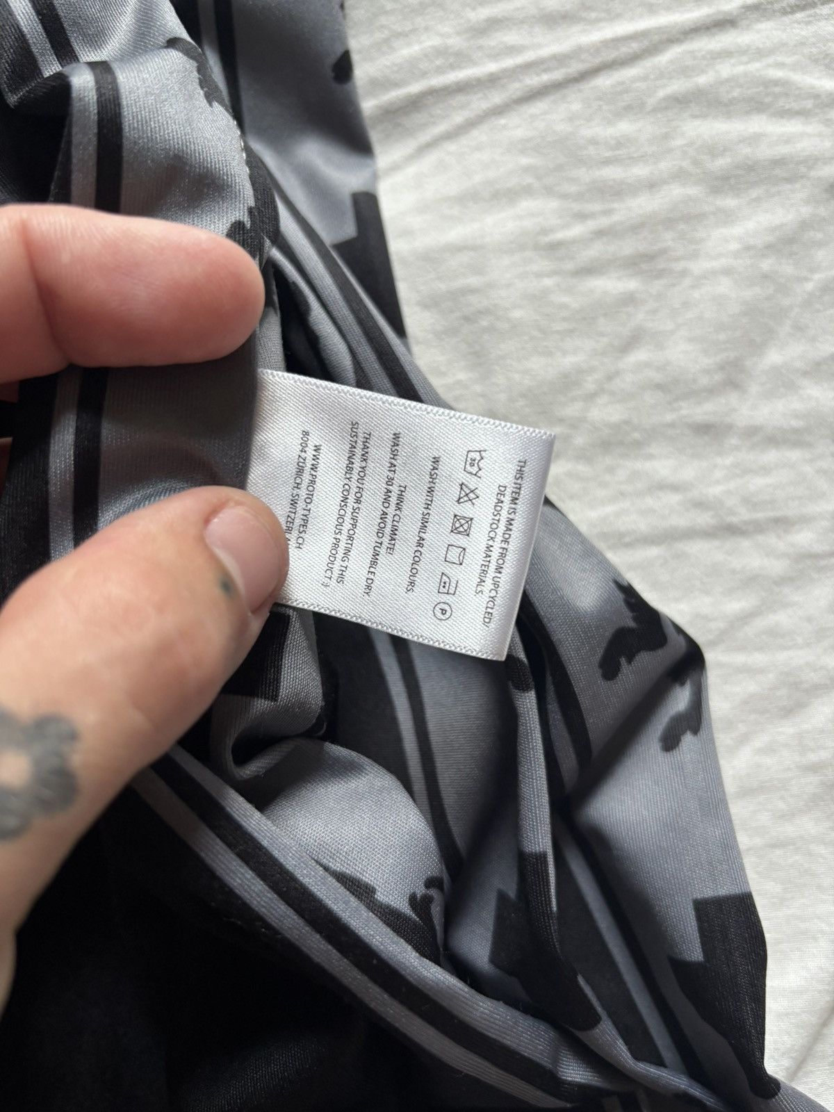 Prototypes Inside out soccer pants Size US 33 - 6 Thumbnail