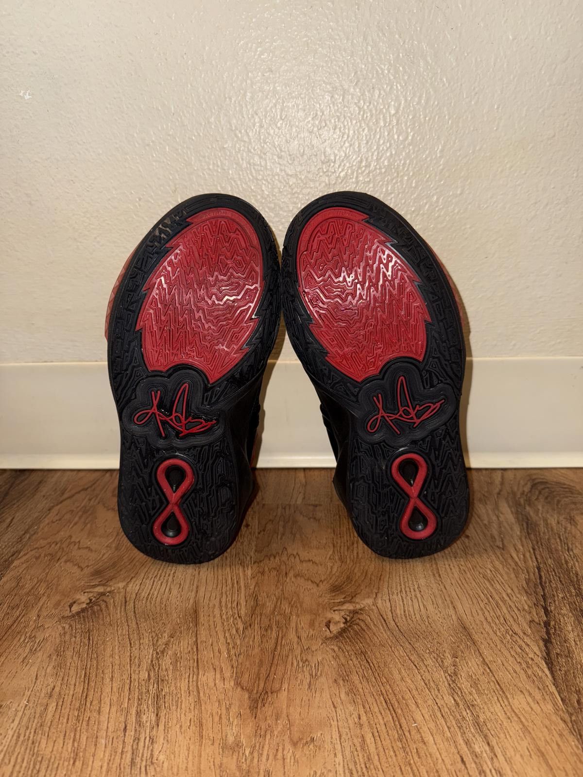 Nike Nike Kyrie Infinity Bred (Gs) Size US 6 / EU 39 - 3 Thumbnail
