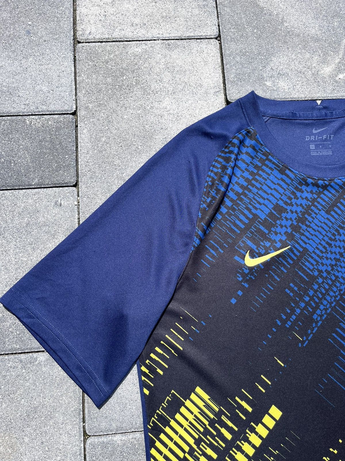 Nike ⚽️ TOTTENHAM HOTSPUR SOCCER JERSEY KIT FOOTBALL T-SHIRT Size US L / EU 52-54 / 3 - 7 Thumbnail