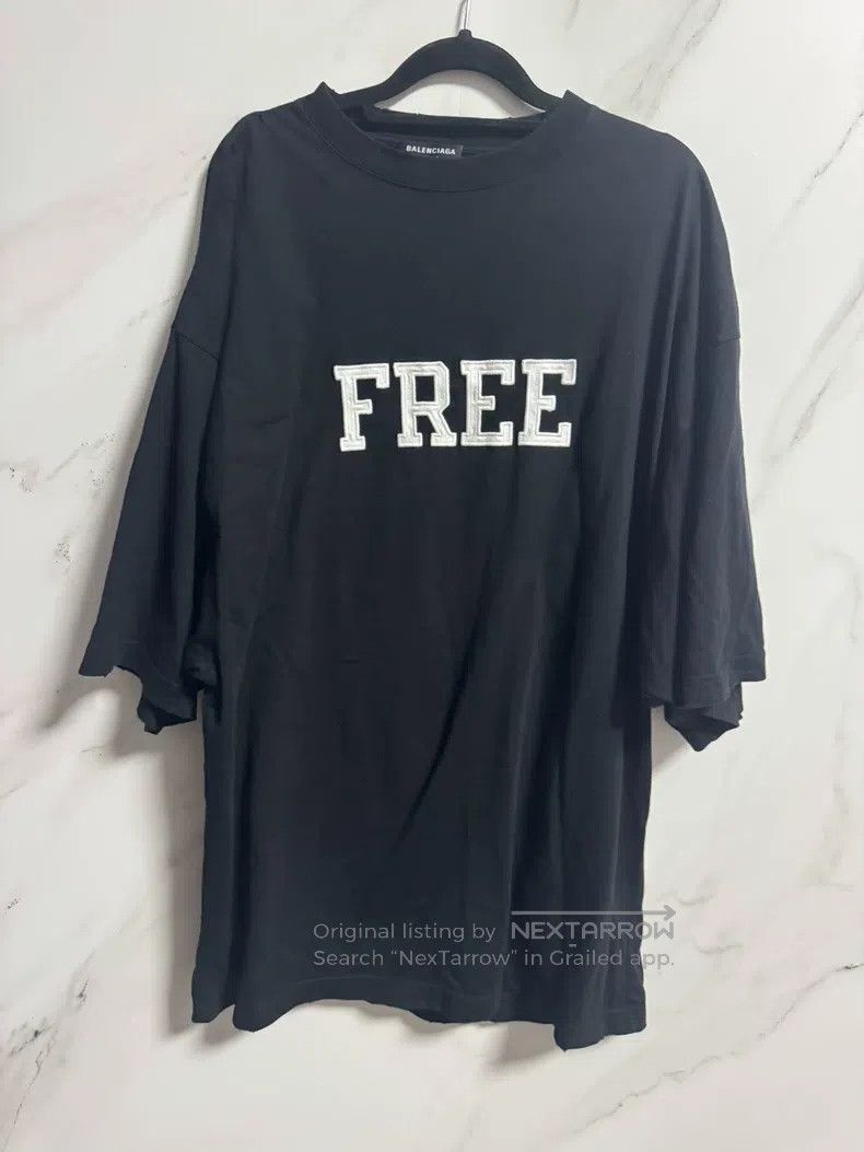 Balenciaga Balenciaga Black FREE letter short-sleeve, size XS Size US XS / EU 42 / 0 - 1 Thumbnail