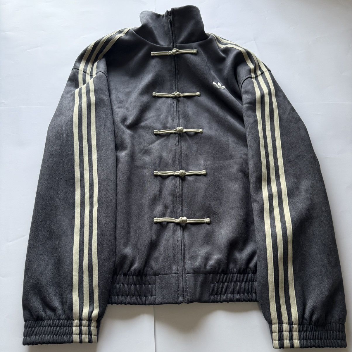 Adidas Adidas CTT Chinese Track Top 3.1 Gender Neutral Grey Size M Size US M / EU 48-50 / 2 - 1 Thumbnail
