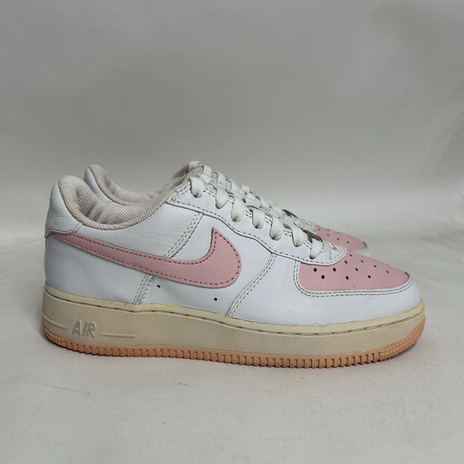 Nike Nike Shoes Air Force 1 WMNS “White Glacier Pink” 2004 Size US 8.5 / IT 38.5 - 4 Thumbnail