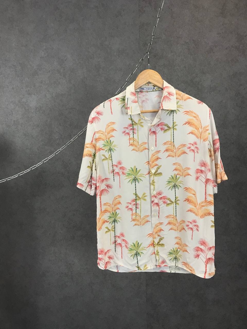 Zara Zara Man crazy Hawaiian art shirt Size US S / EU 44-46 / 1 - 1 Thumbnail