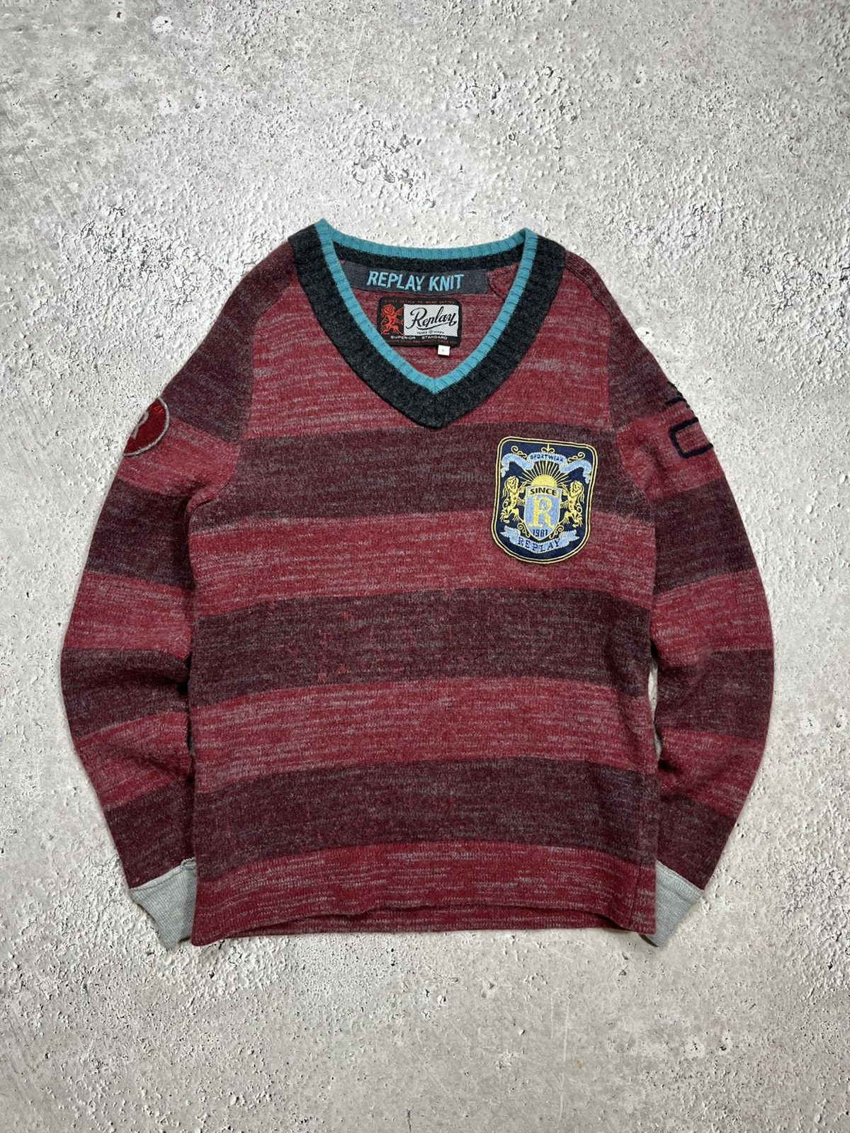 Replay Replay Knit Wool V Neck Sweater Burgundy Striped Crest Size US L / EU 52-54 / 3 - 1 Thumbnail