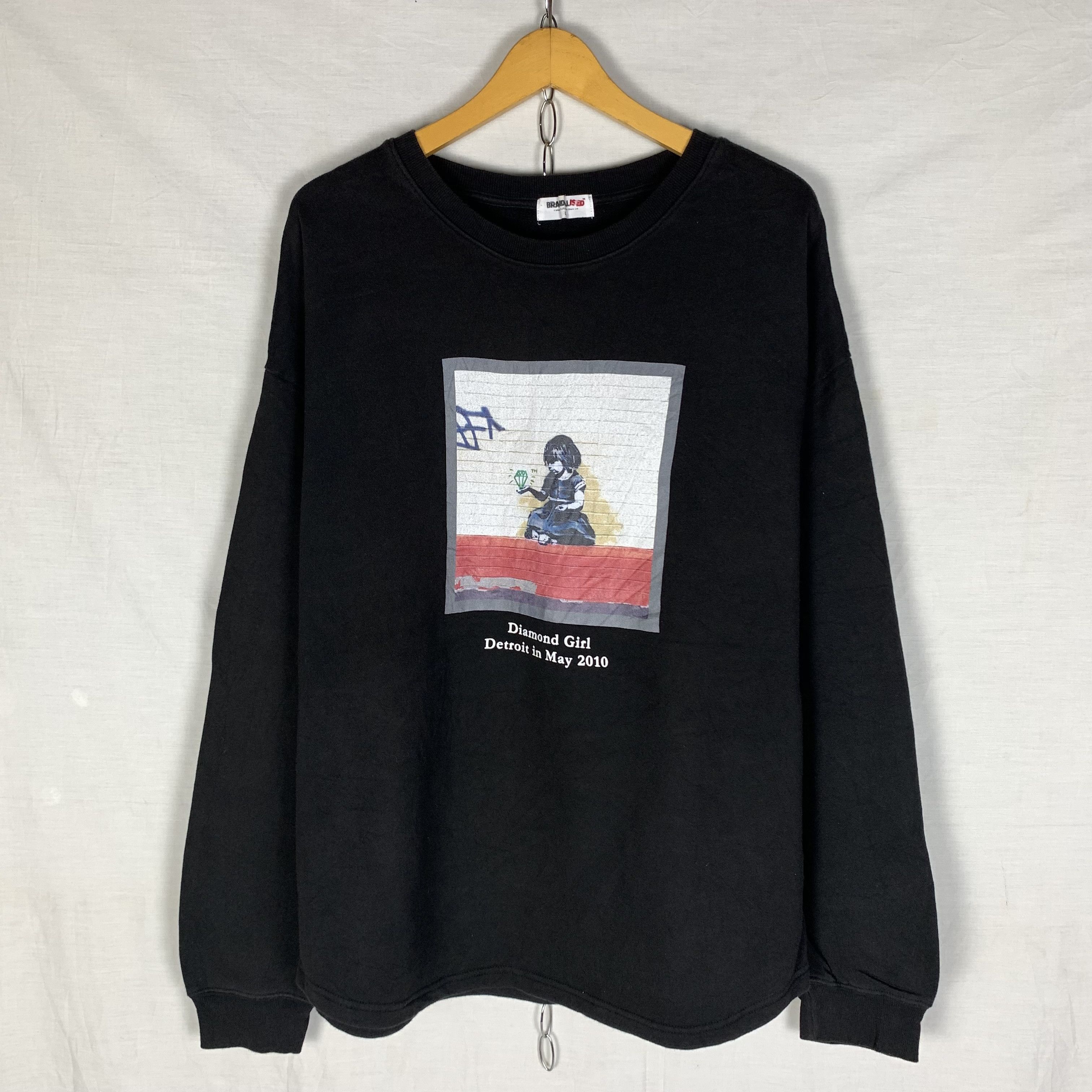 Japanese Brand Brandalised Diamond Girl Sweatshirt Graffiti Streetwear Size US L / EU 52-54 / 3 - 1 Thumbnail