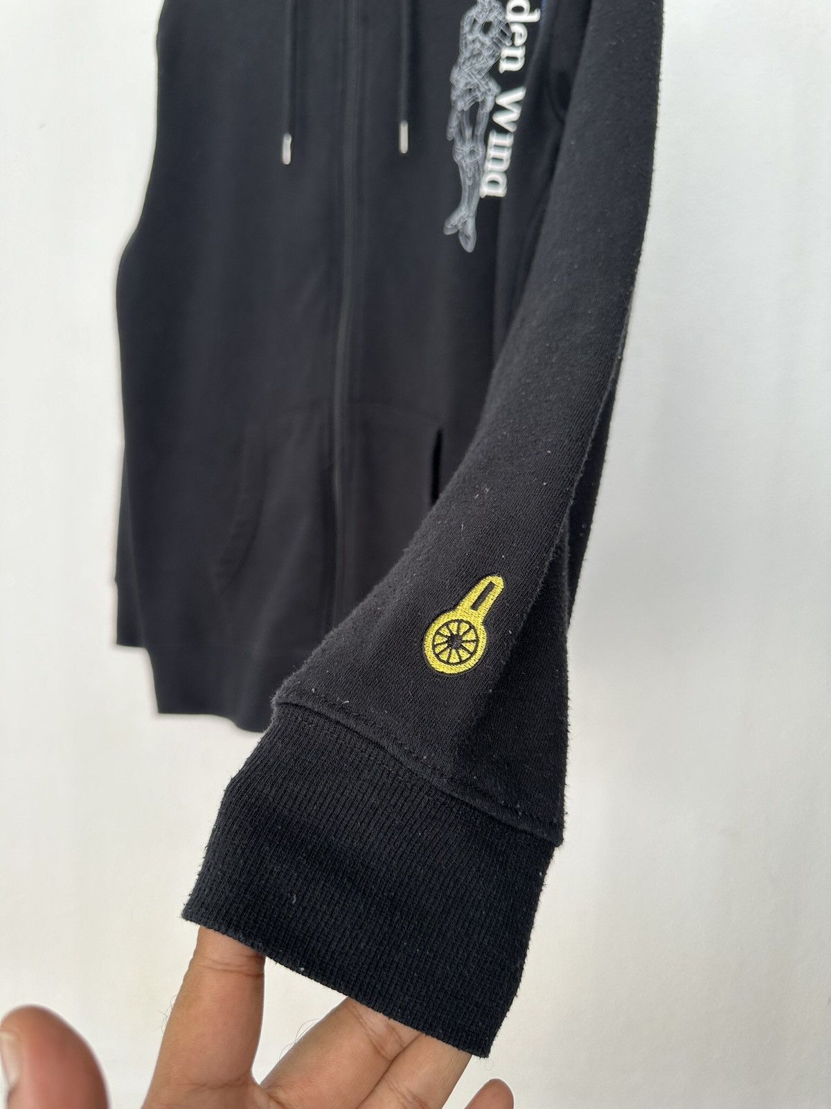 Anime 2000’s Jojo Bizarre Adventure zipper hoodie Size US L / EU 52-54 / 3 - 8 Thumbnail