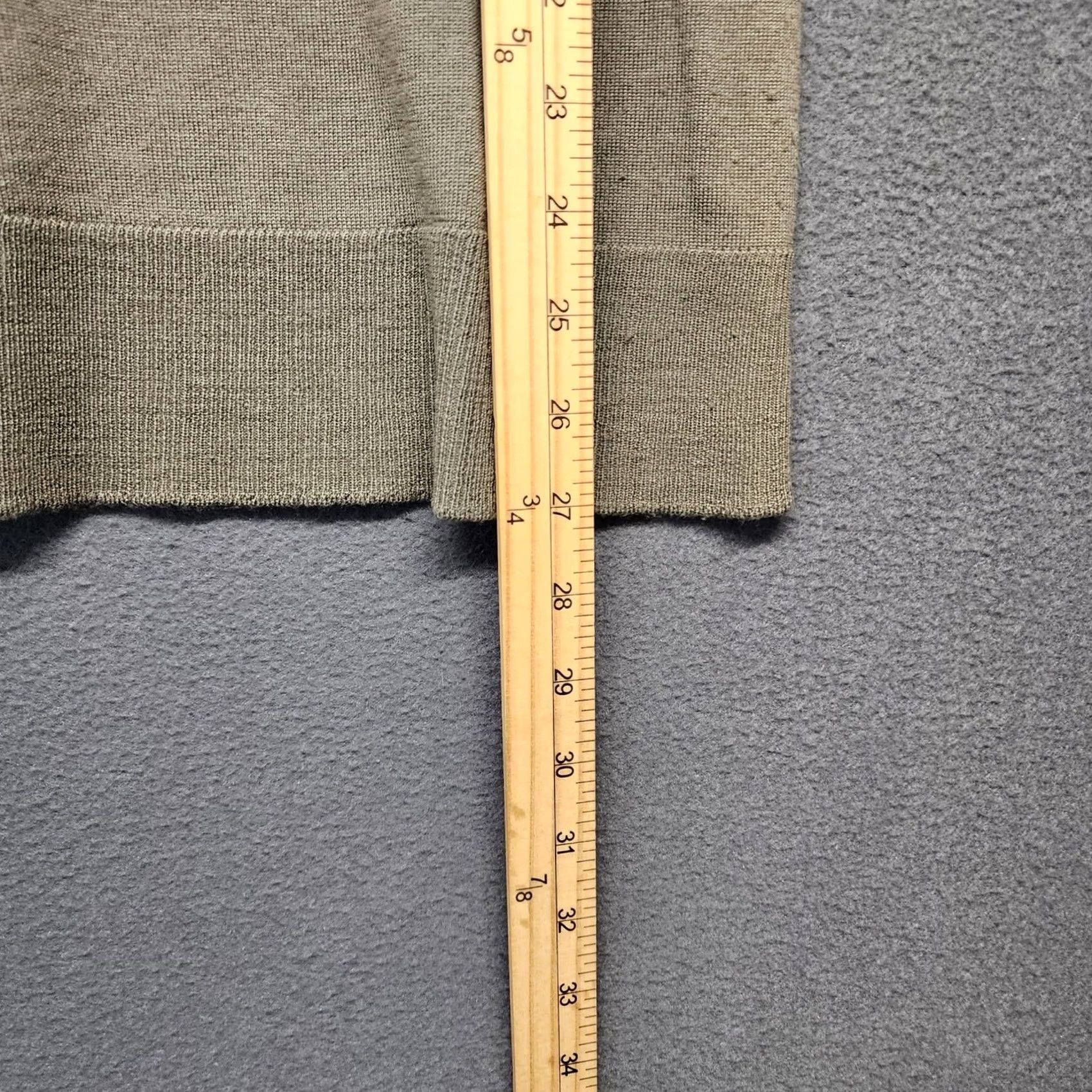 Vintage Keywords: Includes "Worth New York," "Womens," "P 100% Wool," "Lightweight Sweater," "Grey," "Tunic" - direct and specific Size S / US 4 / IT 40 - 5 Thumbnail