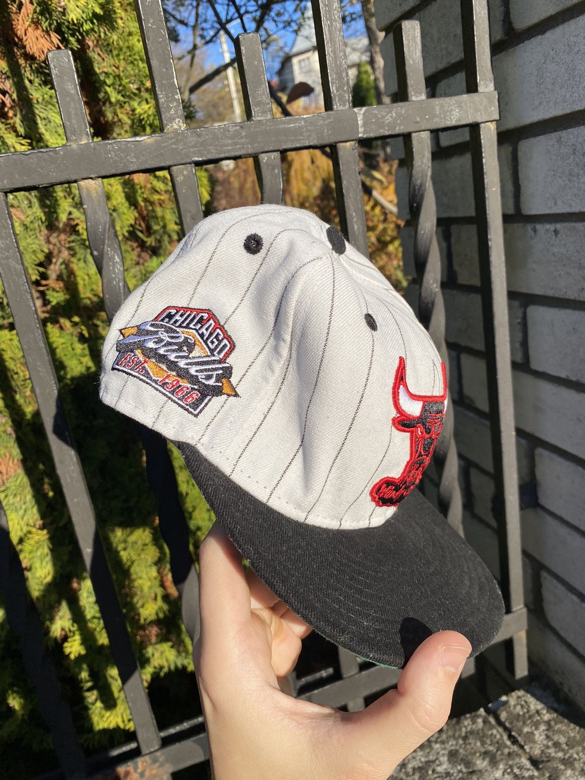NBA × New Era New Era Chicago Bulls Windy City Cap White Hardwood Classics Size ONE SIZE - 6 Thumbnail