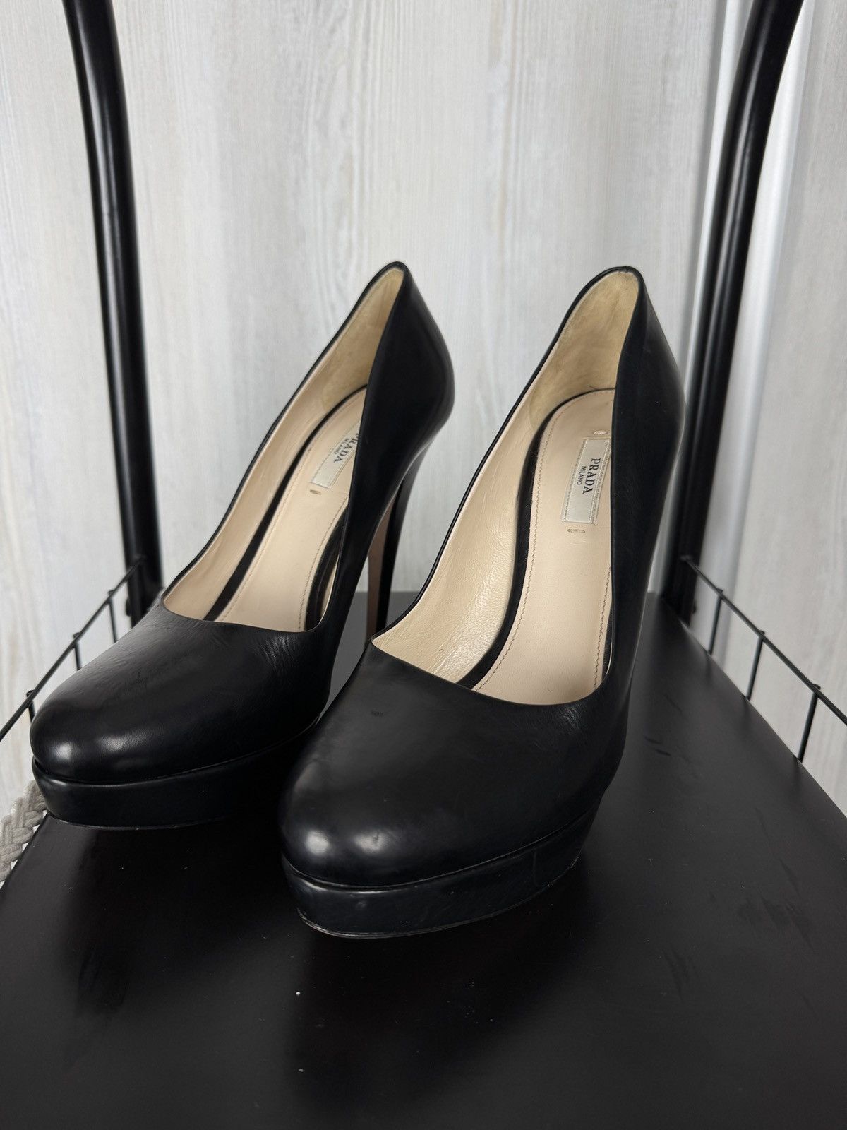 Prada PRADA Leather Platform Pumps Black sz 41 Size US 11 / IT 41 - 8 Thumbnail