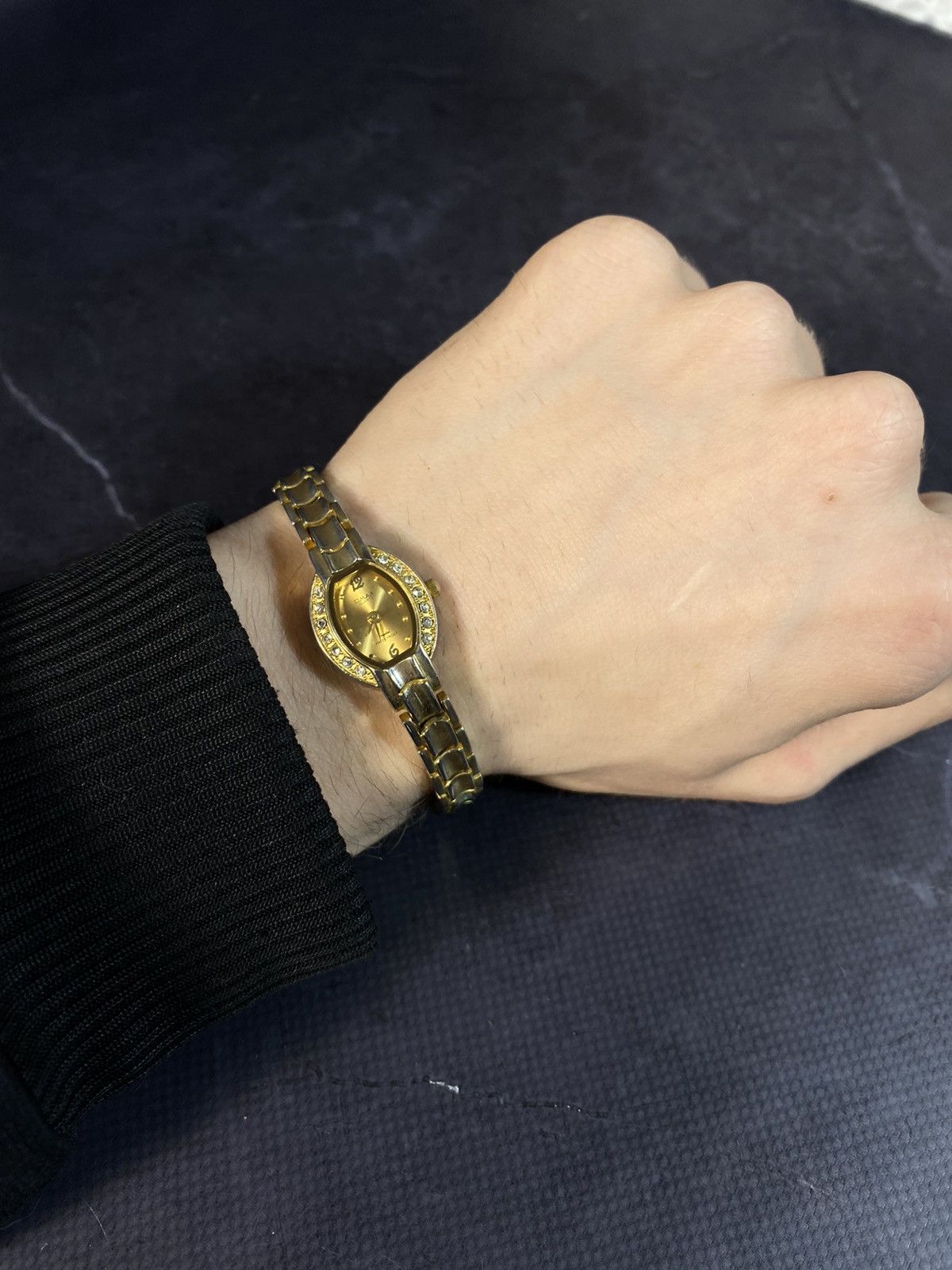 Jewelry × Vintage Elegant OMAX Watch with Crystals and Gold Case Size ONE SIZE - 2 Thumbnail