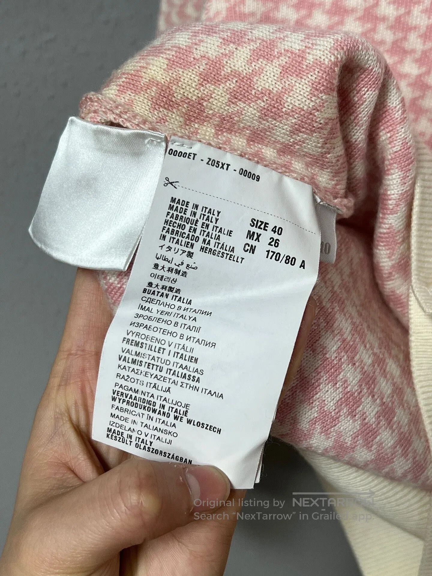 Miu Miu pink houndstooth cardigan by Miu Miu. Size M / US 6-8 / IT 42-44 - 4 Thumbnail