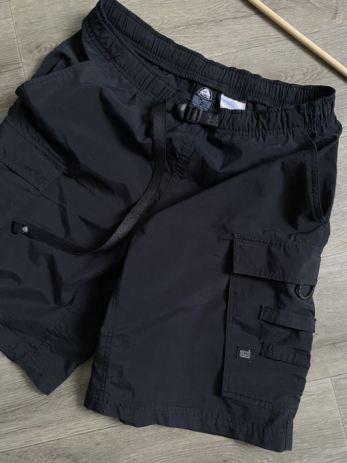 Nike ACG 🫧NIKE ACG VINTAGE CARGO SHORTS Size US 36 / EU 52 - 4 Thumbnail