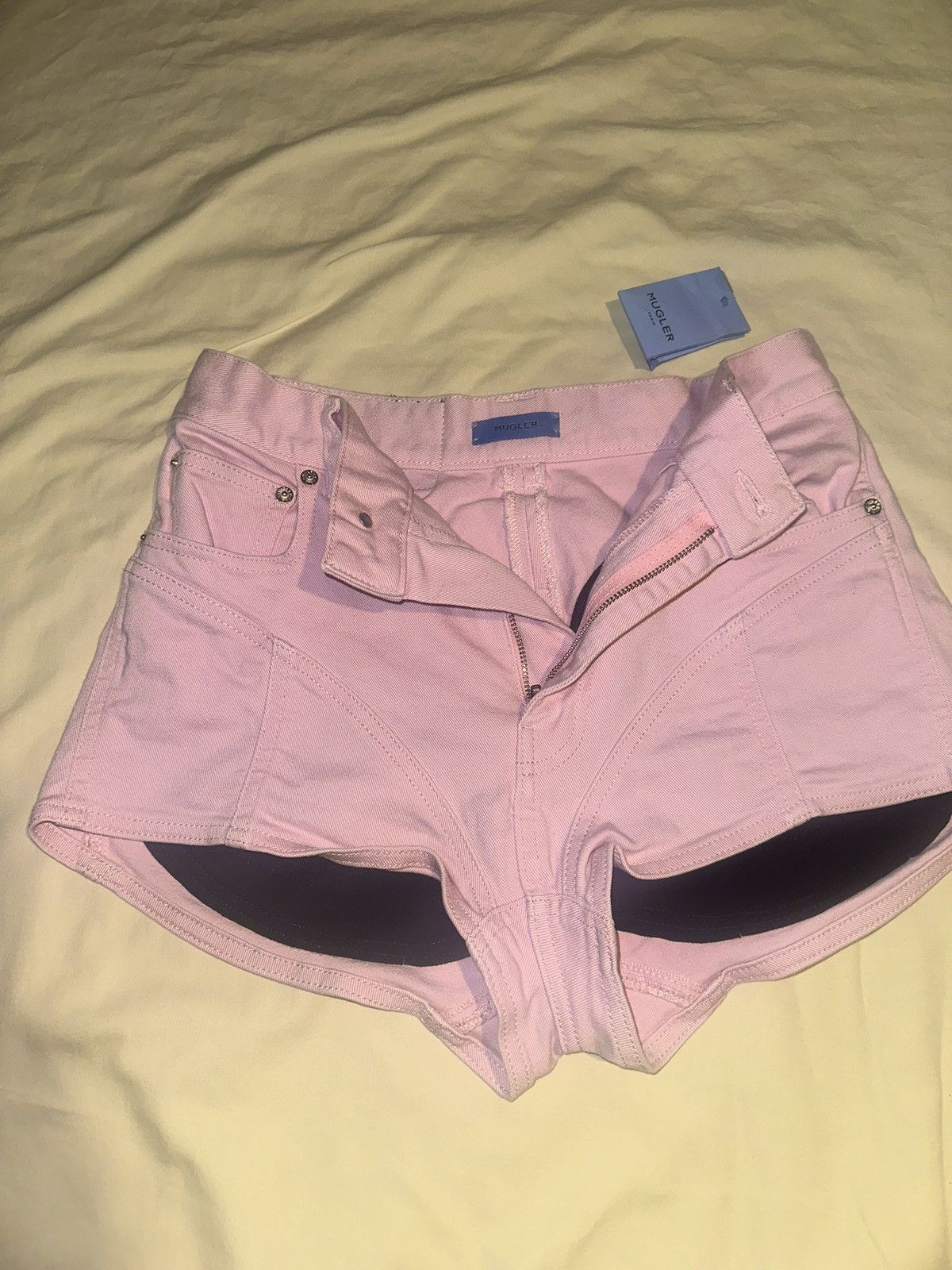 Mugler Mugler shorts Size 38" / US 16 / IT 52 - 1 Thumbnail