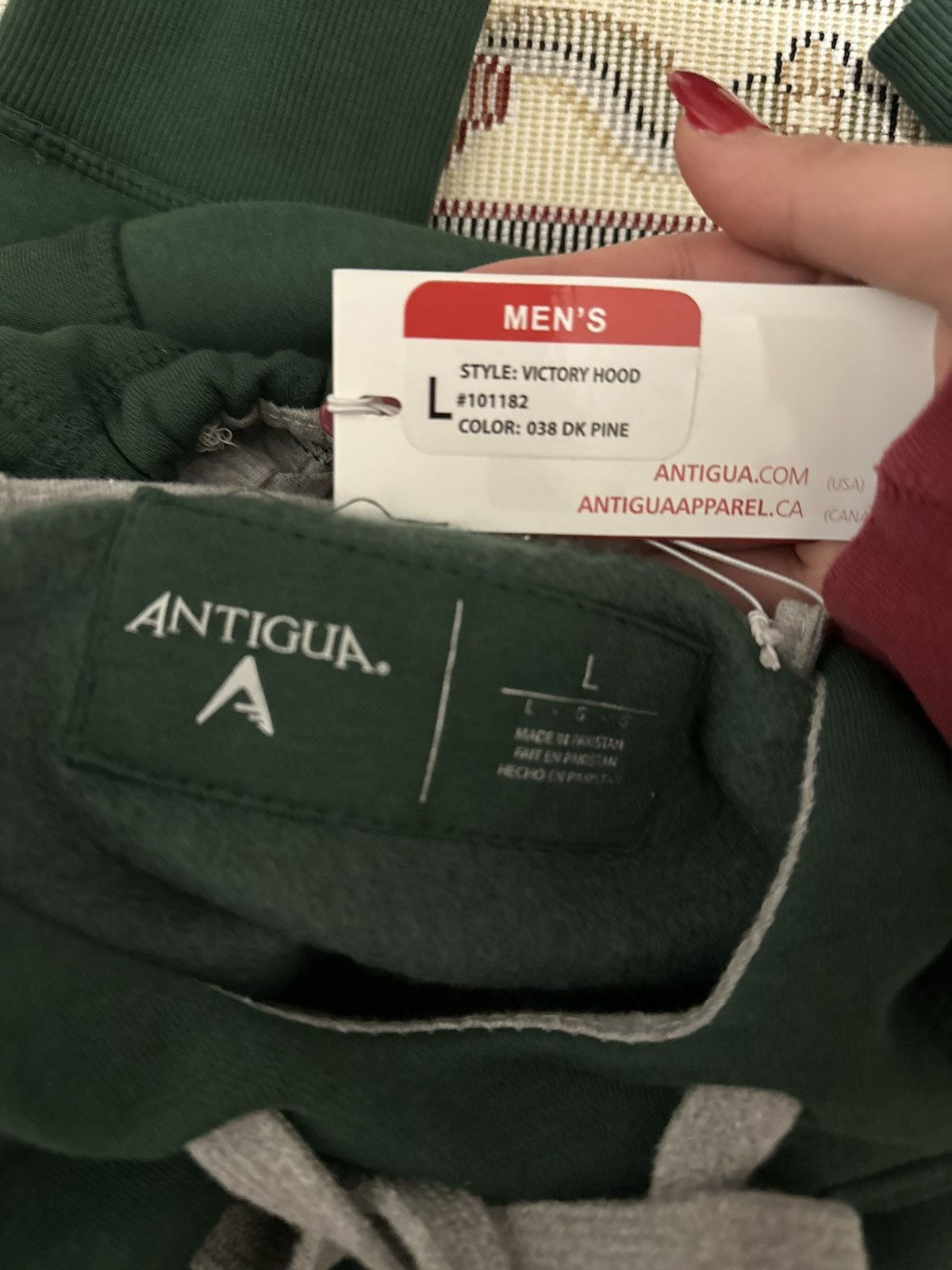 Antigua Green and white Philadelphia Eagles hoodie #NFL #Eagles Size US L / EU 52-54 / 3 - 4 Thumbnail