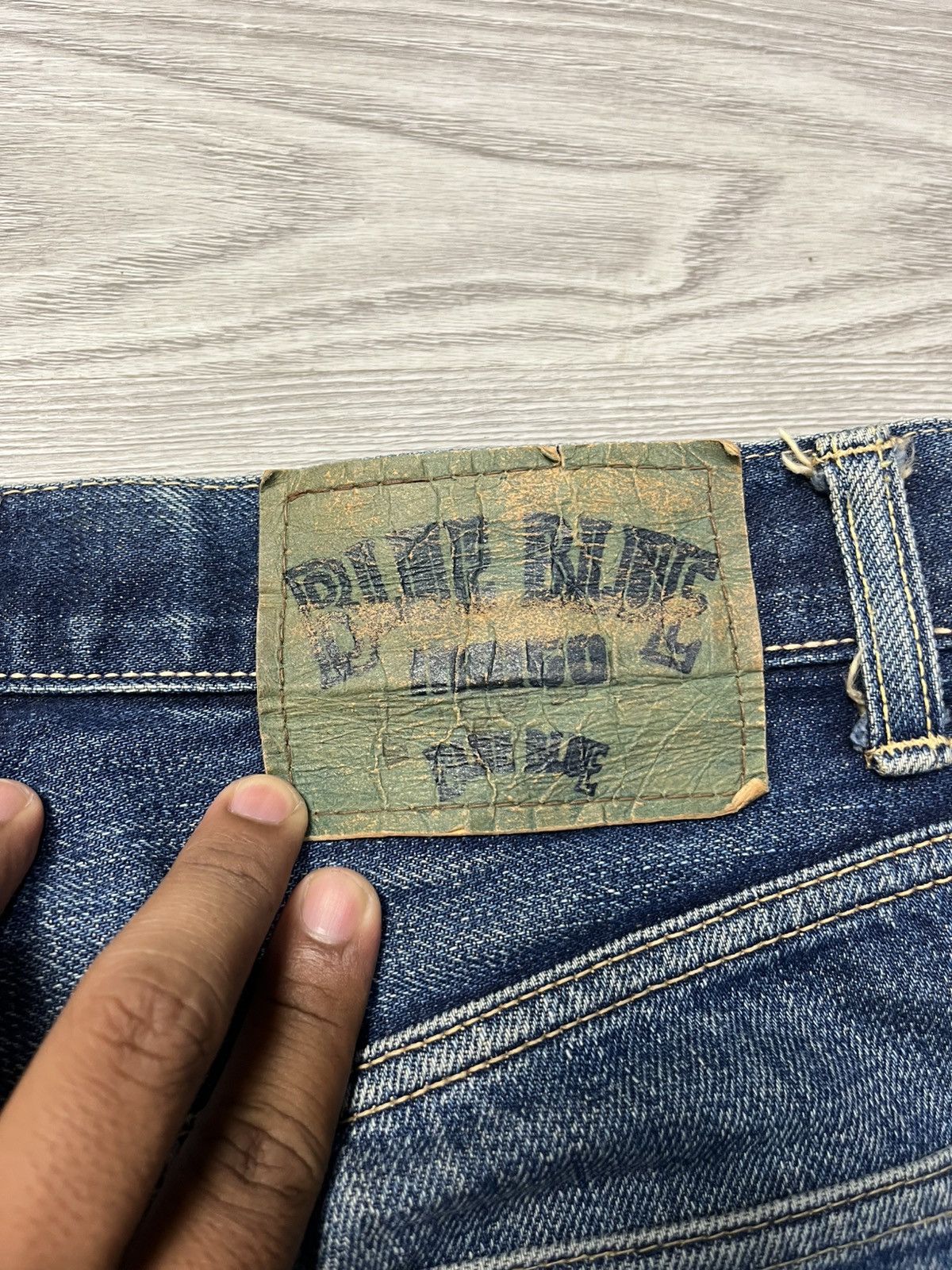 Blue Blue Japan Vintage HR Market Blue Blue Japan Selvedge faded Denim Jeans Size US 31 - 8 Thumbnail