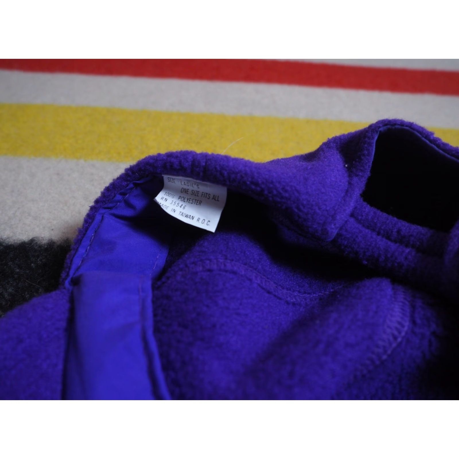 Vintage VTG 90s Purple Outdoor Camp Lodge Hiking Stretch Fit Fleece Hat Cap OSFM Hat Mens Baseball Cap OSFM Purple VTG 90s Outdoor Theme 90s Mens Size US M / EU 48-50 / 2 - 4 Thumbnail
